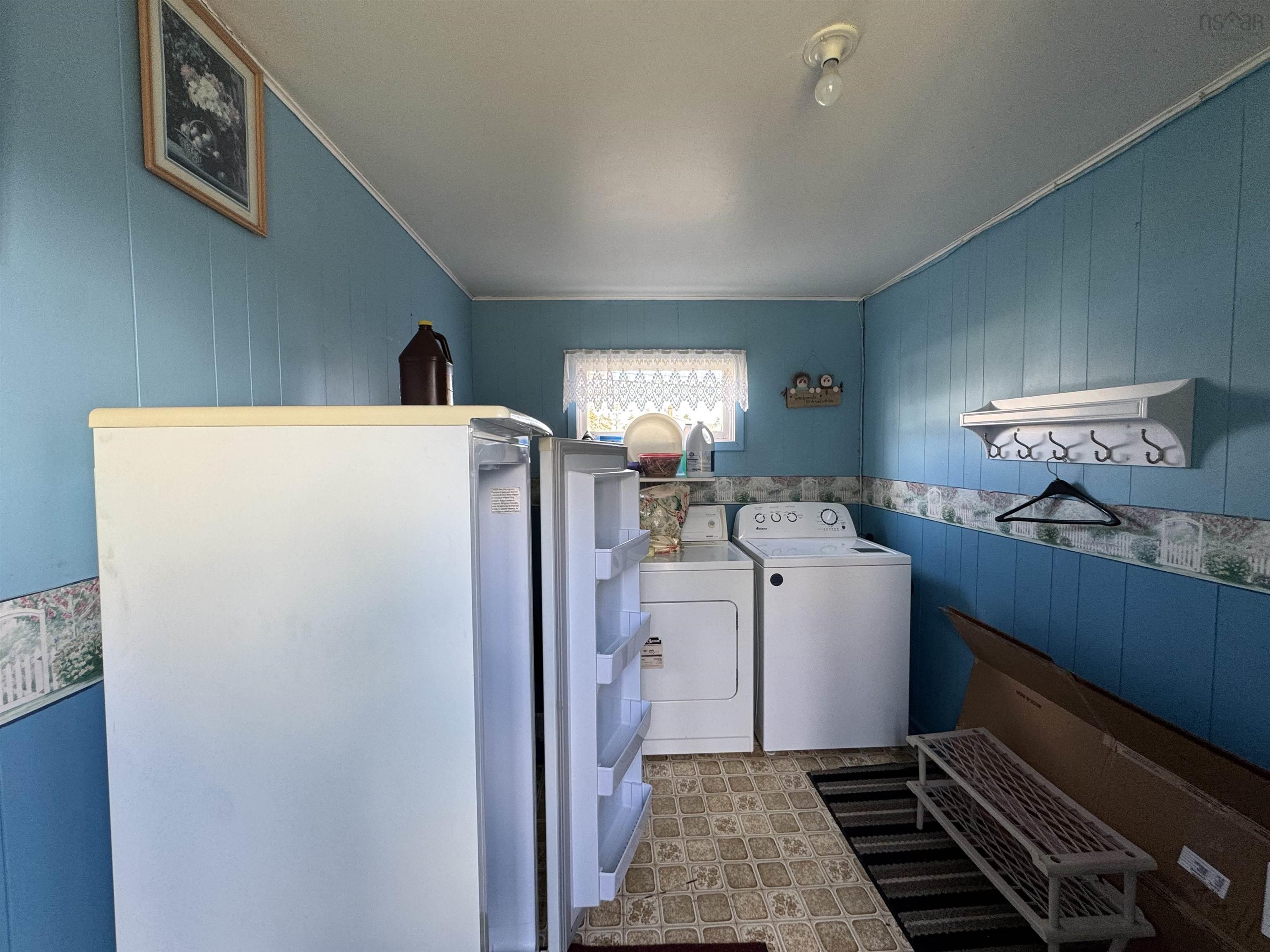 $124,900.00: 37 Kent Street, Louisbourg