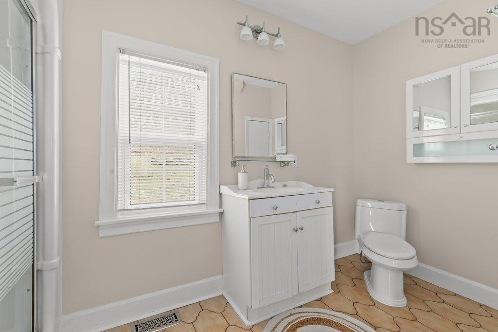 8 Emmerson Street, Bedford, NS (MLS 202610075)