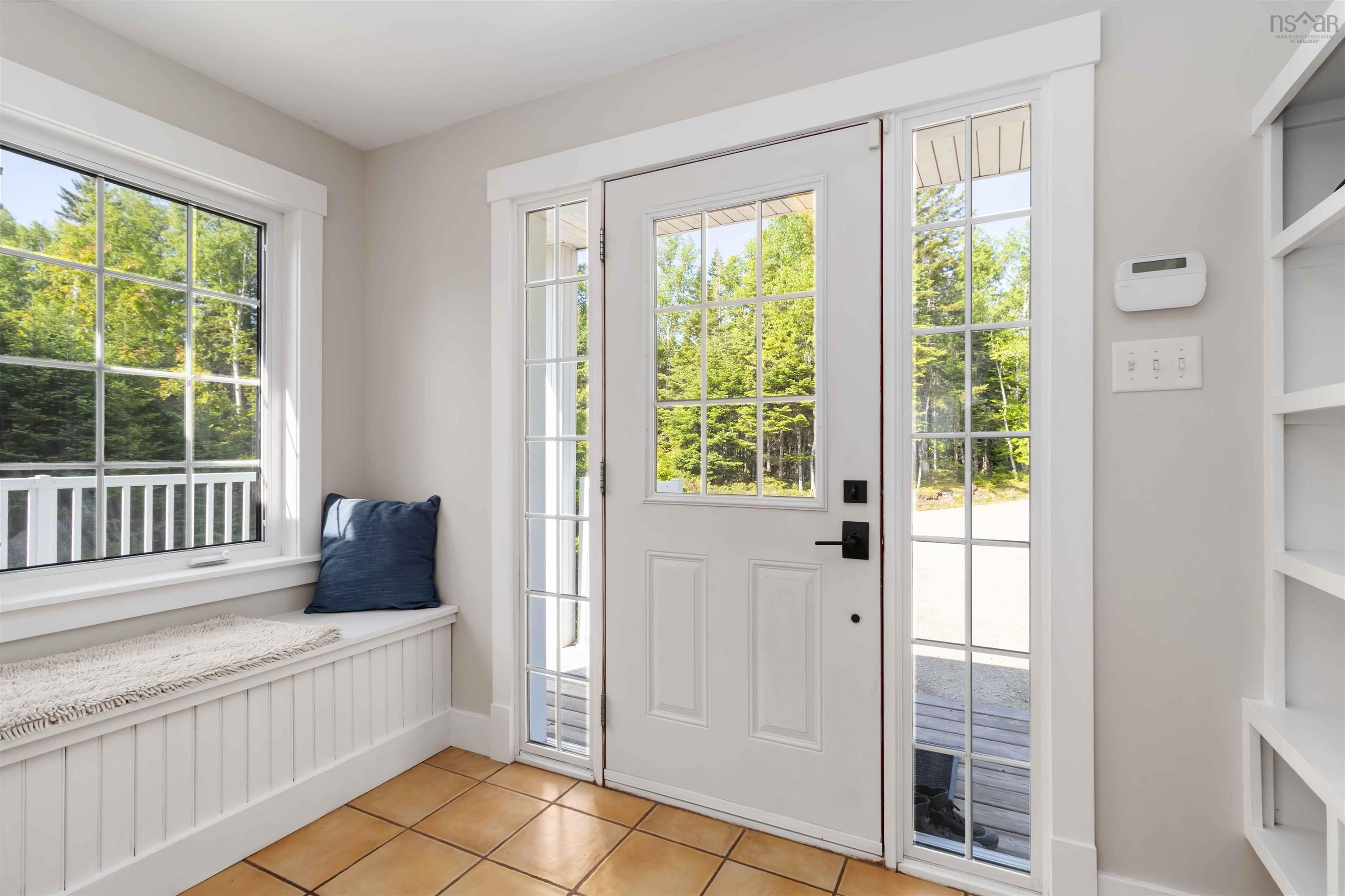 $749,000.00: 110 Oakridge Road, Mill Road