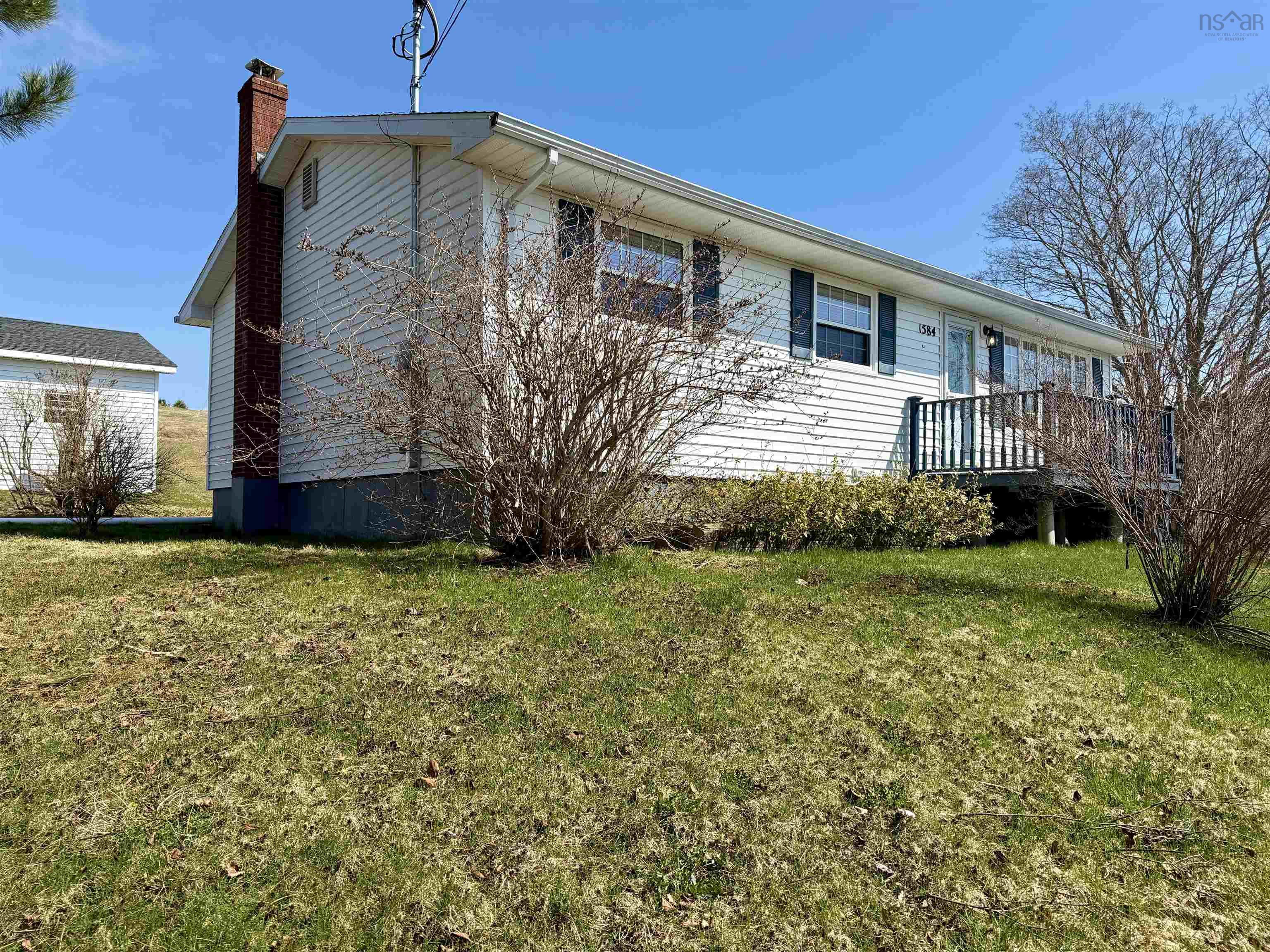 $329,900.00: 1584 Hillside Boularderie Road, Hillside Boularderie