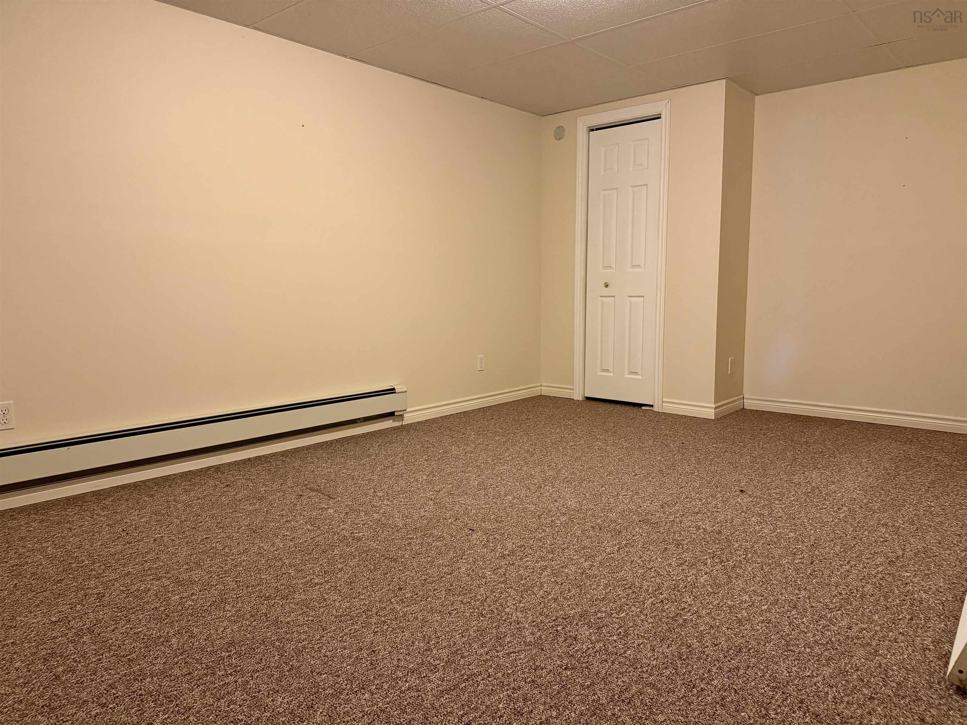 $329,900.00: 1584 Hillside Boularderie Road, Hillside Boularderie
