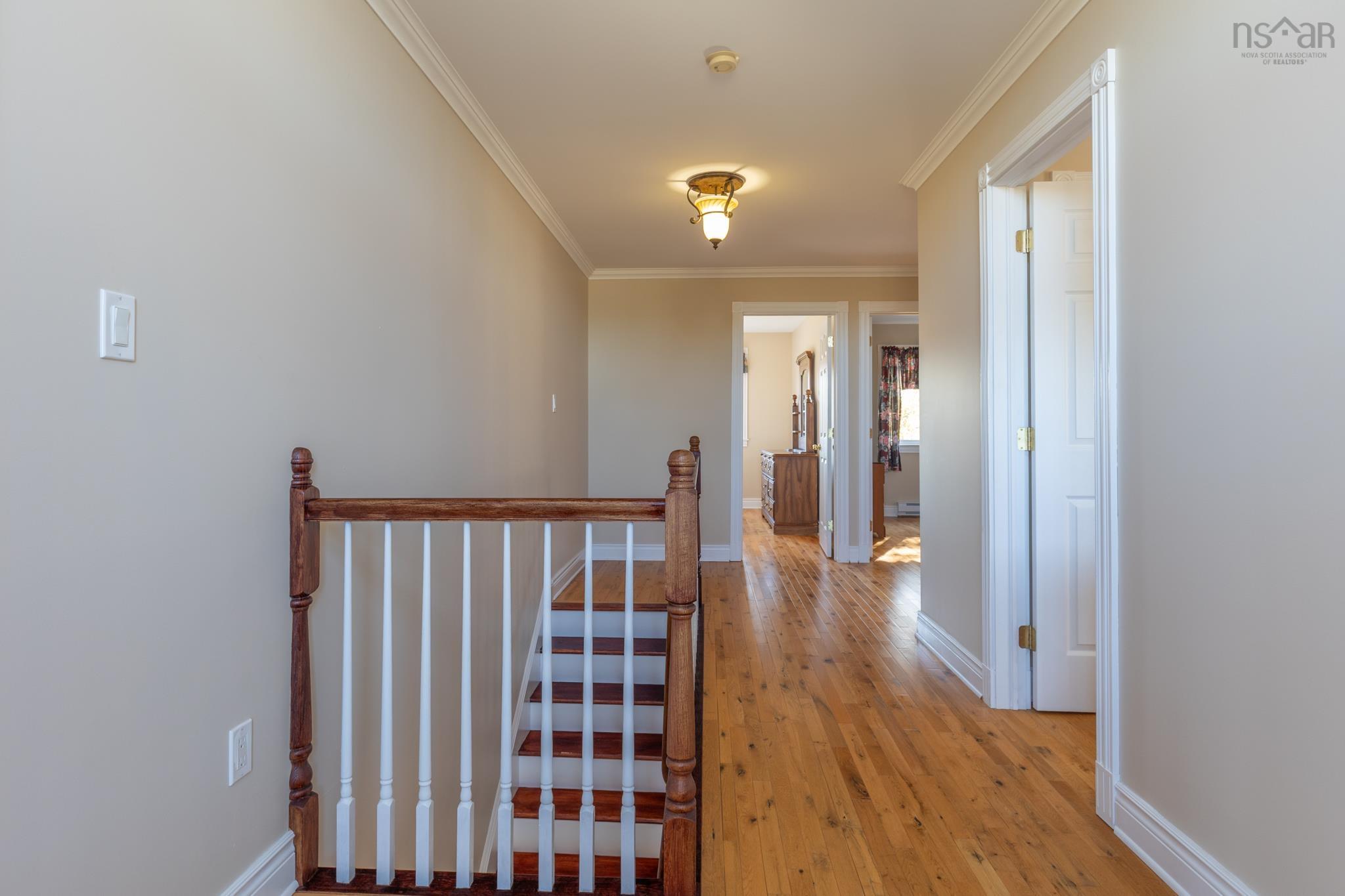 $739,000.00: 12 Homecrest Terrace, Pleasant Valley