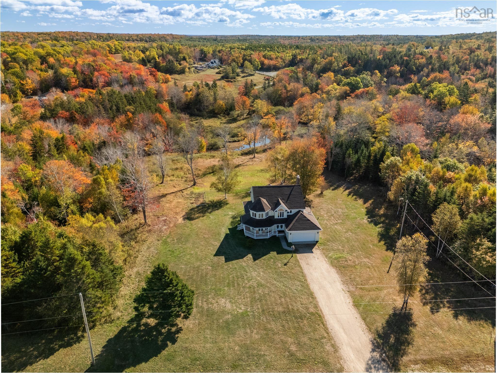 $739,000.00: 12 Homecrest Terrace, Pleasant Valley