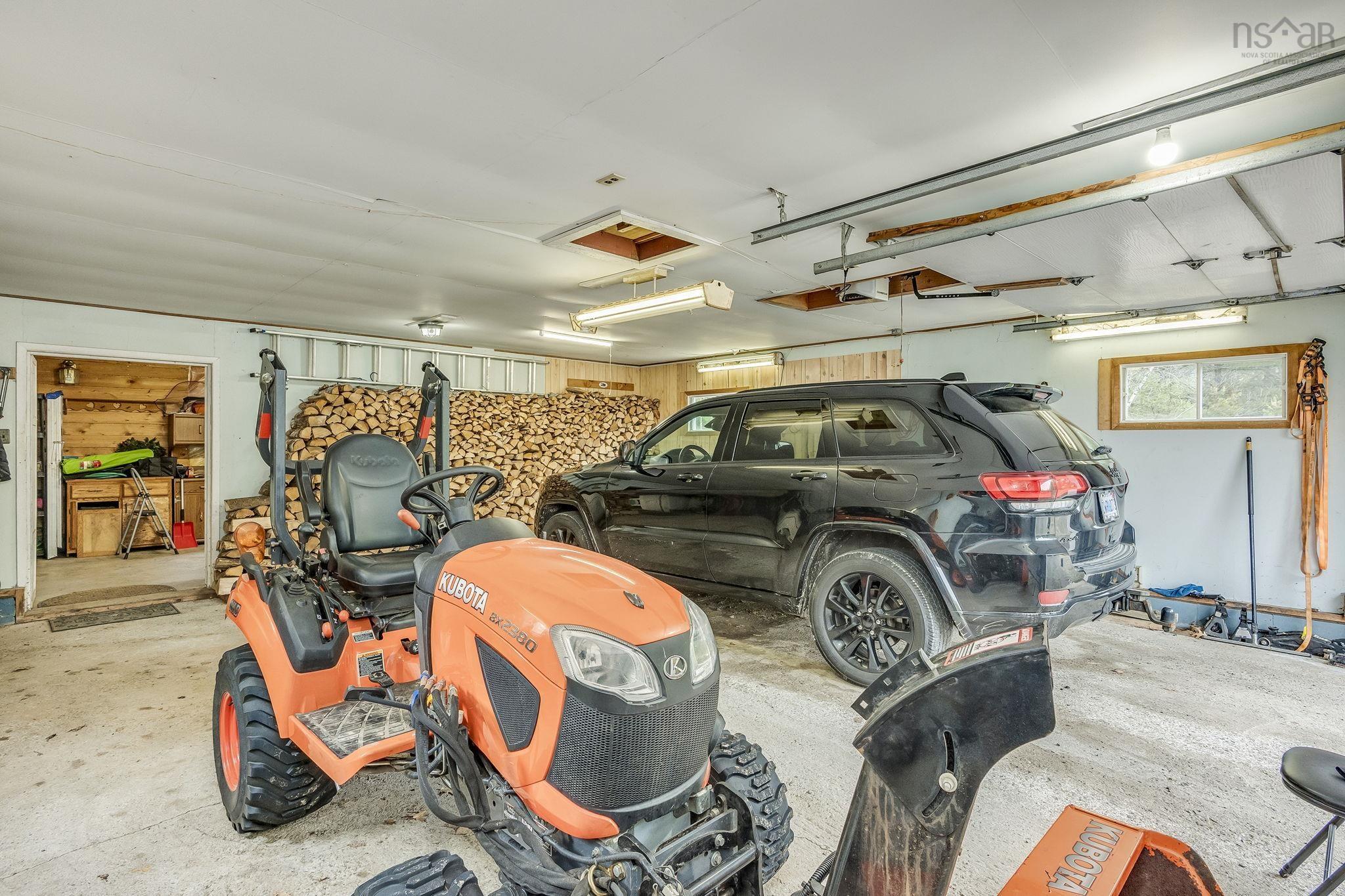 $474,900.00: 1353 Highway 1, East Kingston