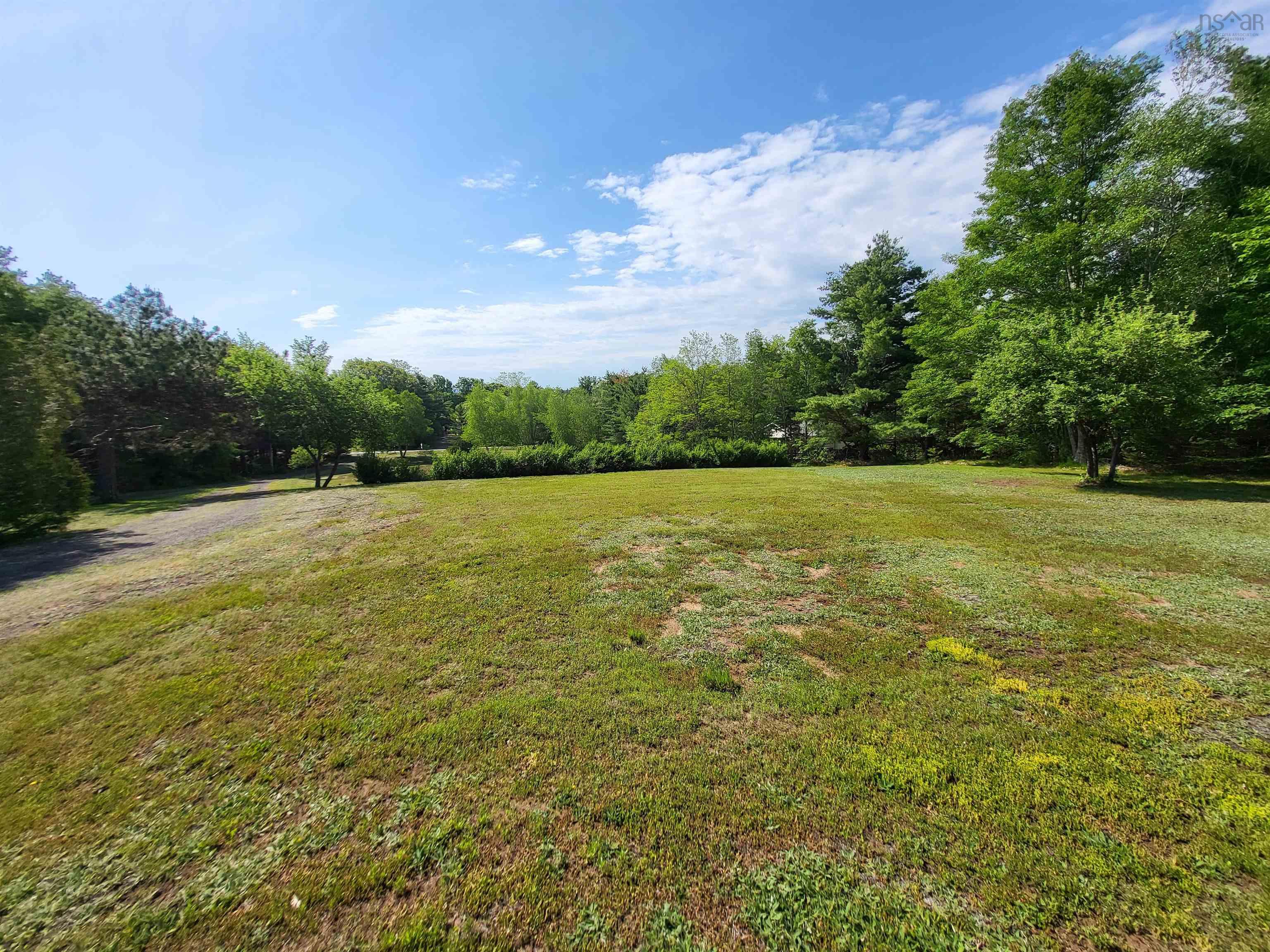 $474,900.00: 1353 Highway 1, East Kingston