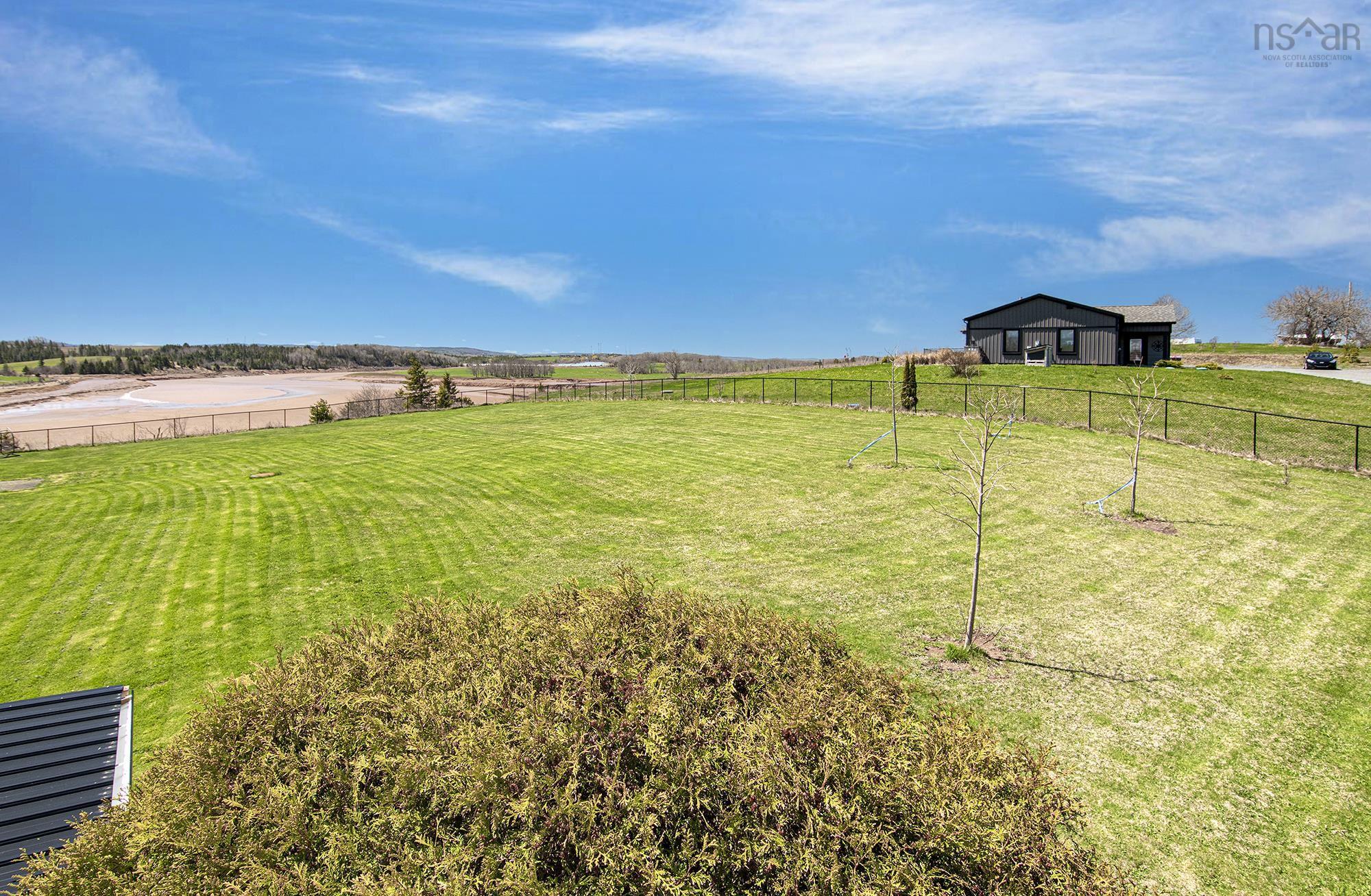 $549,900.00: 1158 Avondale Road, Poplar Grove
