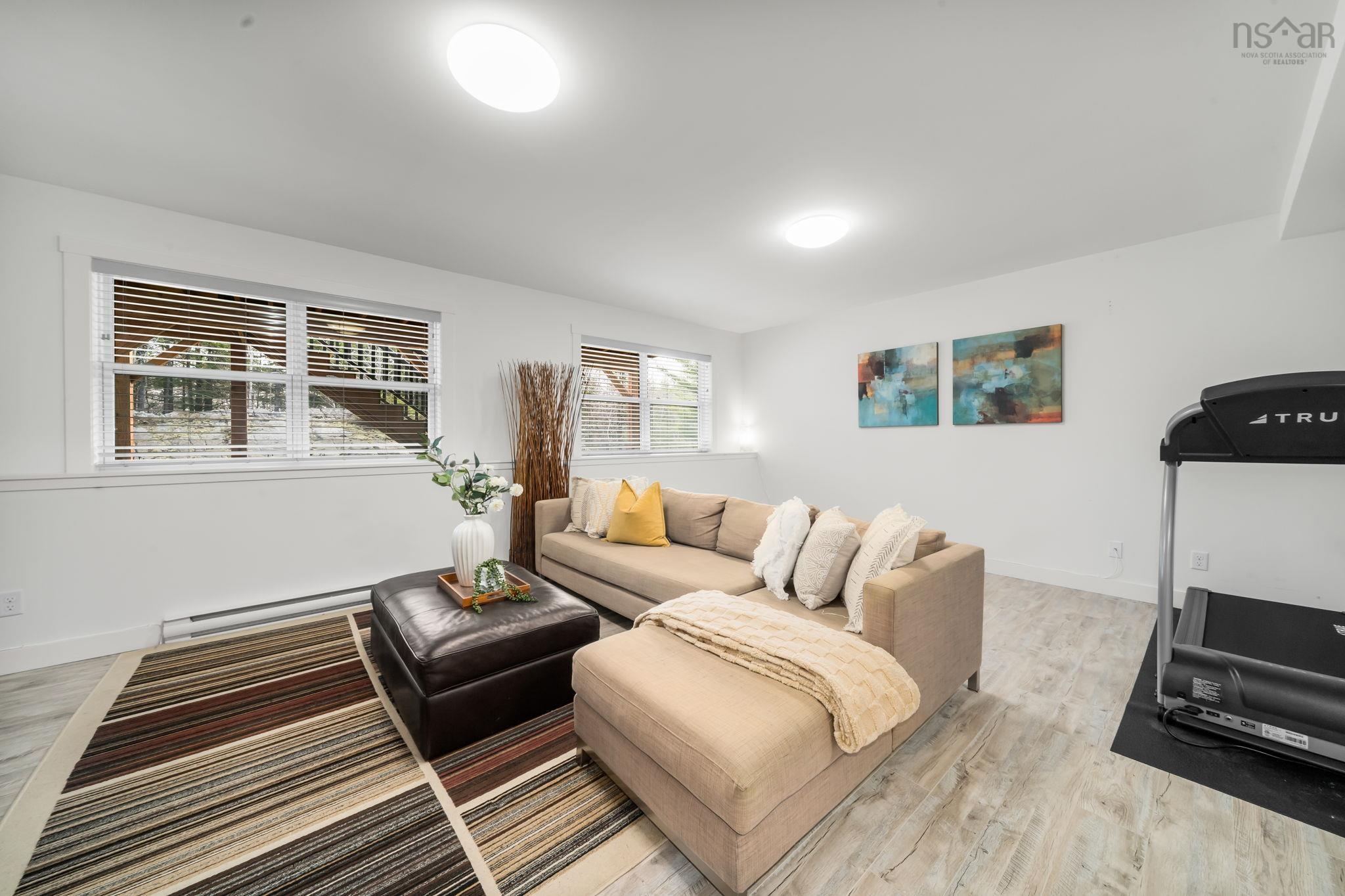 $849,900.00: 26 Serotina Lane, Bedford
