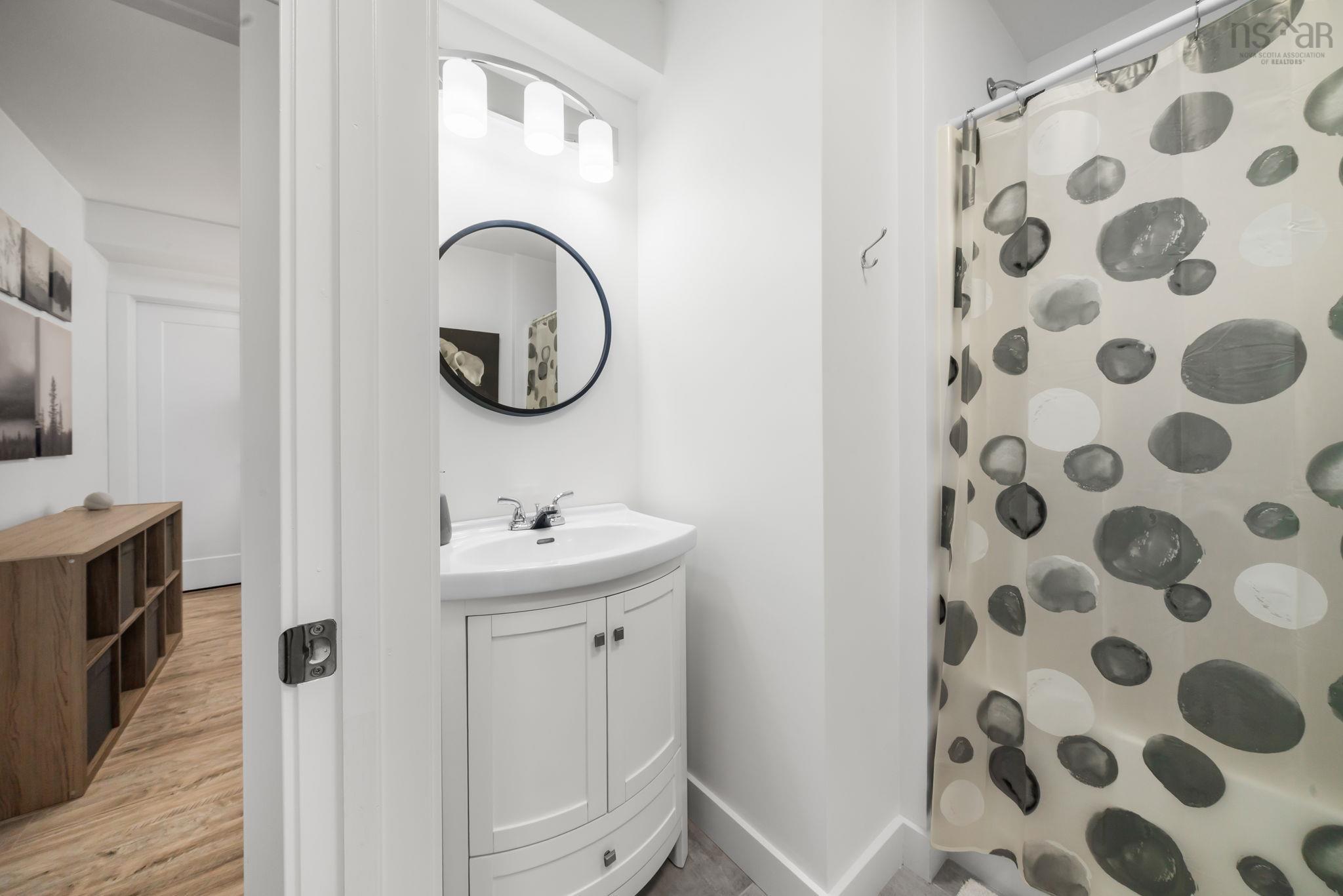 $849,900.00: 26 Serotina Lane, Bedford