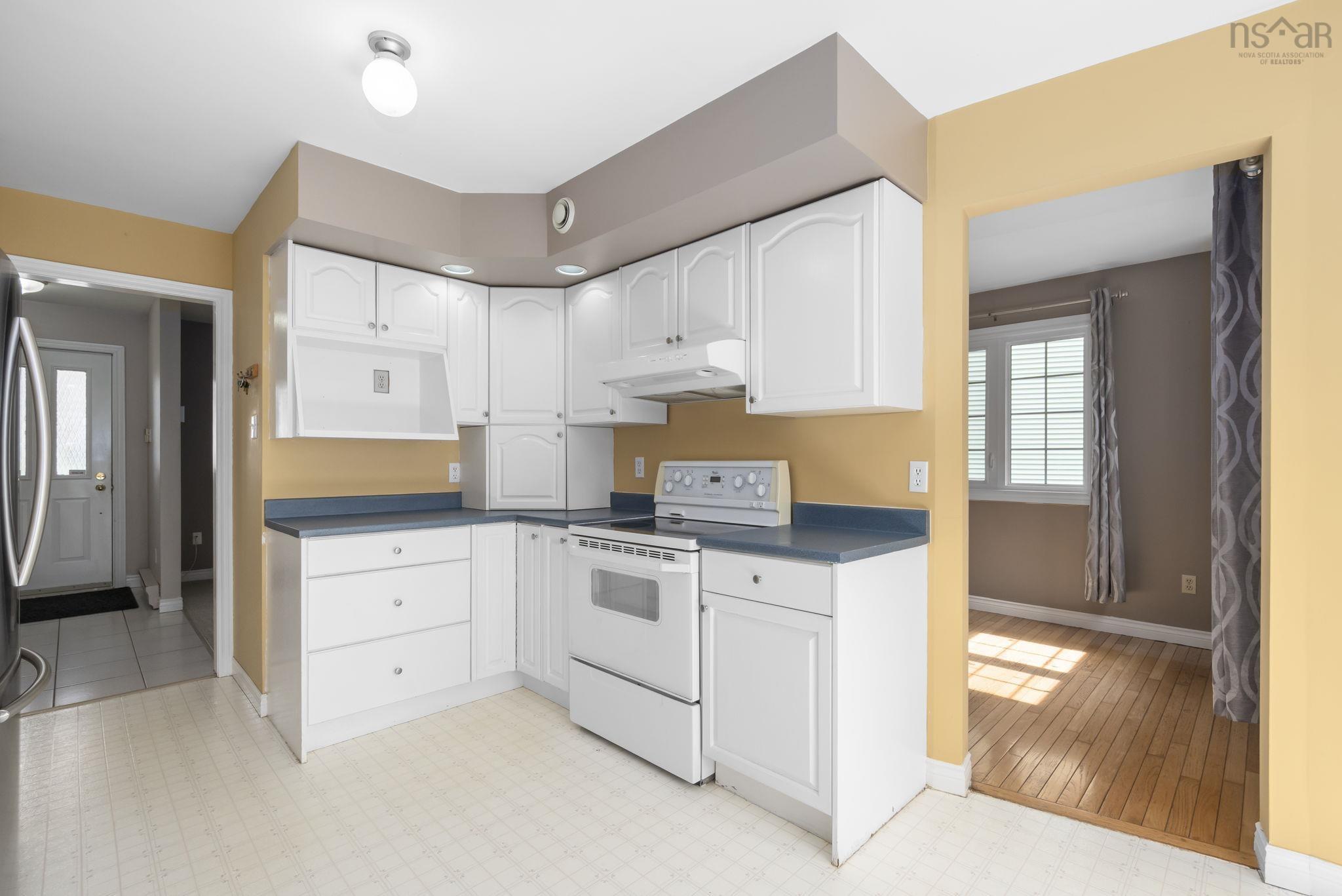 $599,900.00: 19 Columbo Drive, Dartmouth