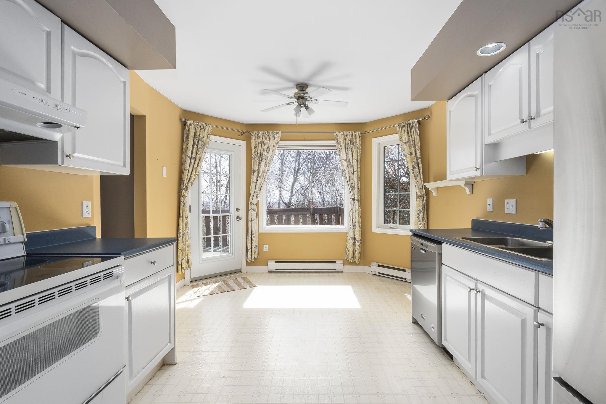 $599,900.00: 19 Columbo Drive, Dartmouth