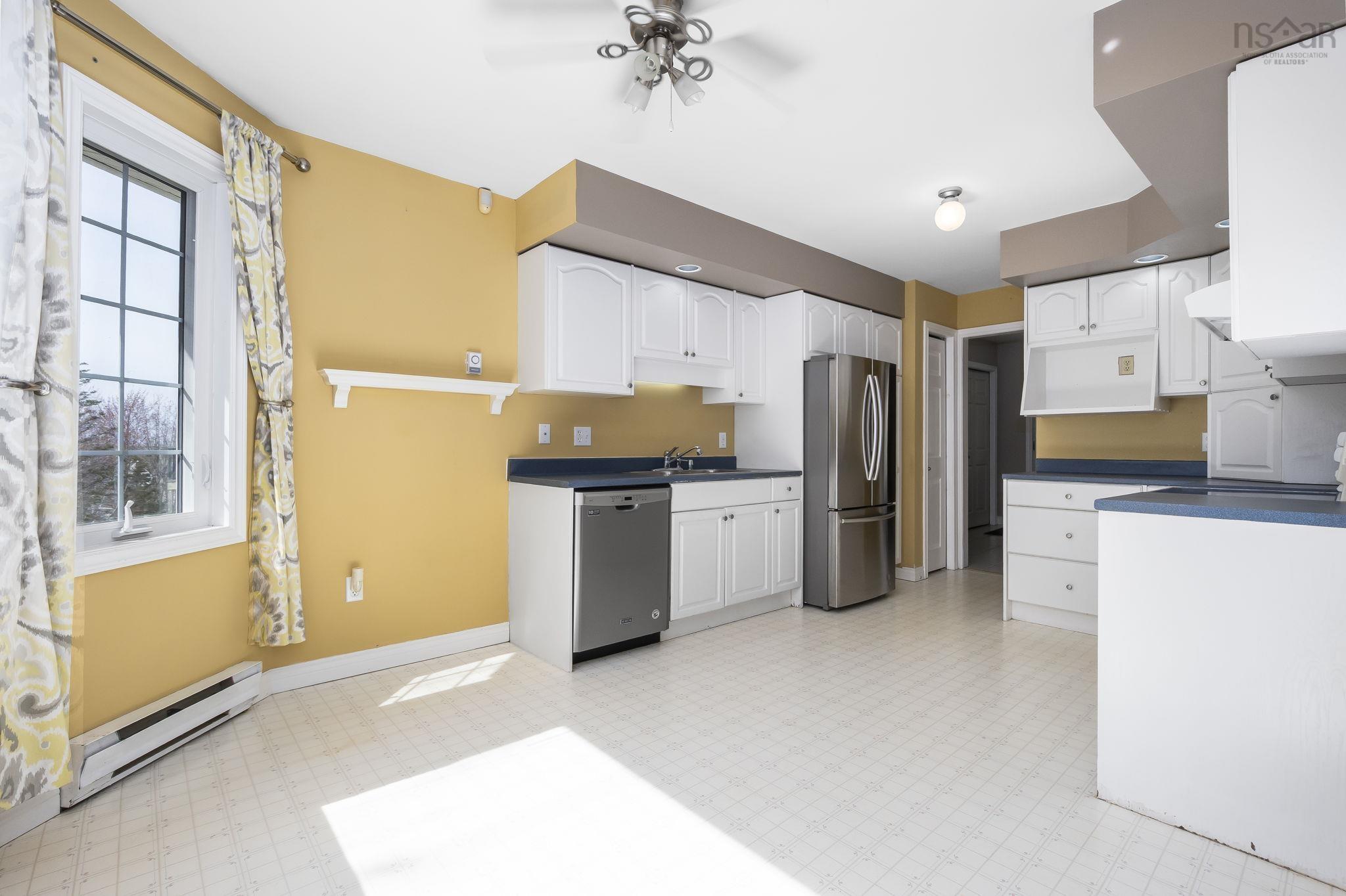 $599,900.00: 19 Columbo Drive, Dartmouth
