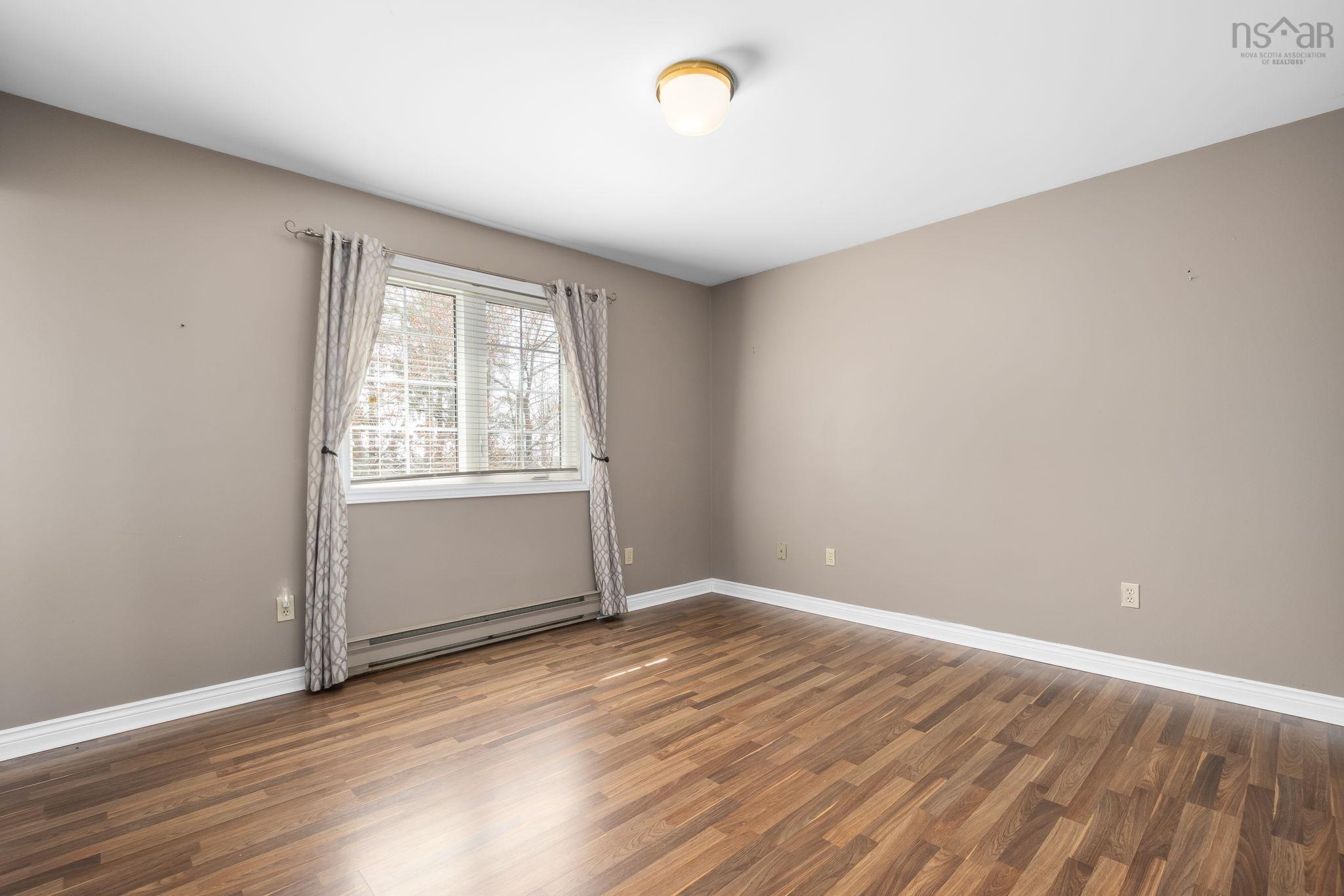 $599,900.00: 19 Columbo Drive, Dartmouth