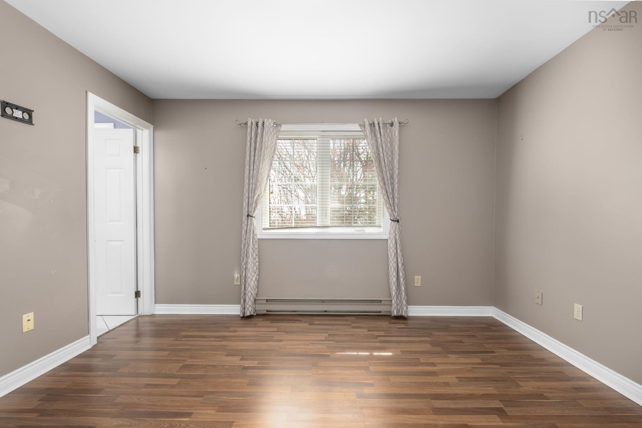 $599,900.00: 19 Columbo Drive, Dartmouth