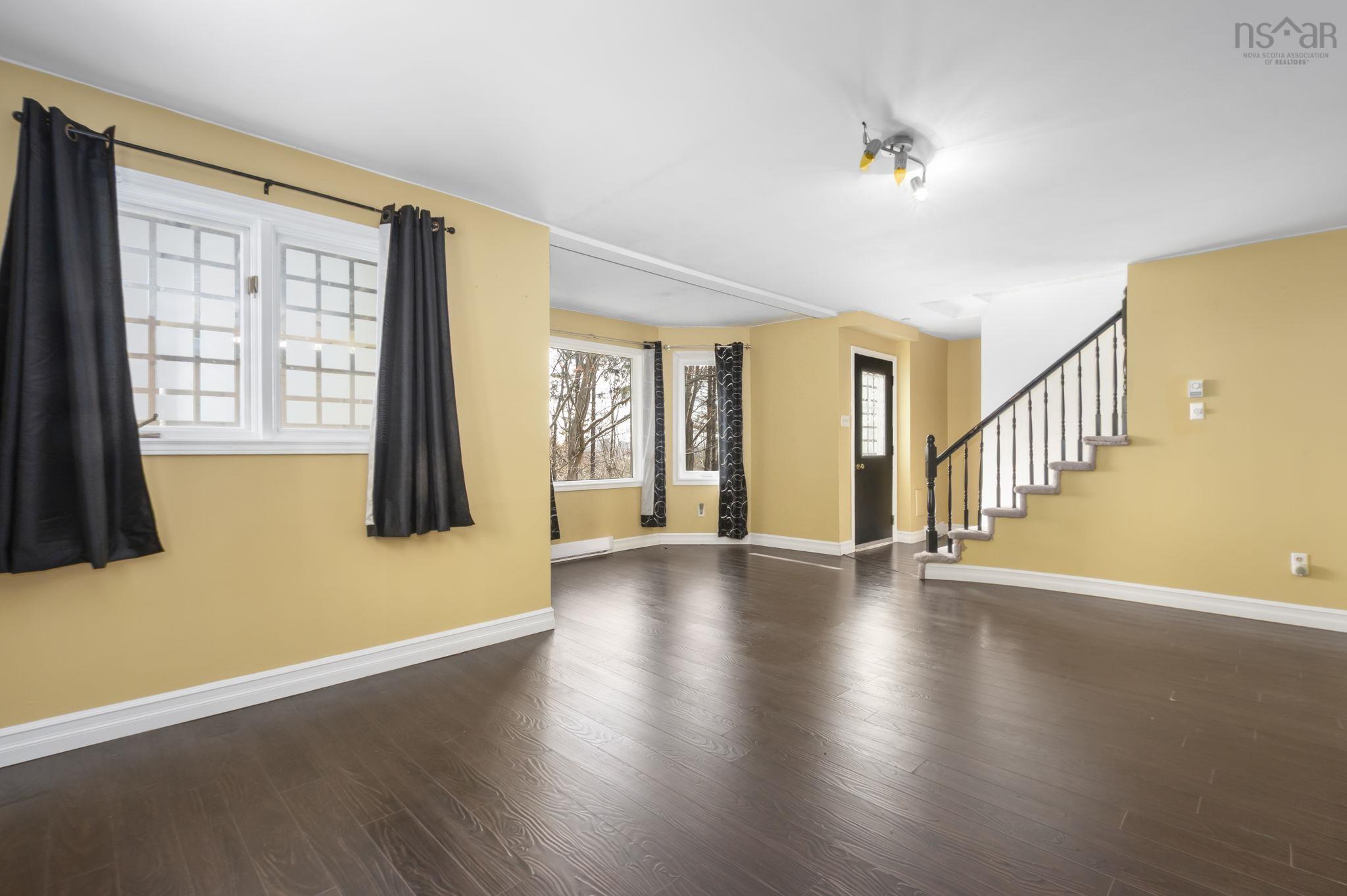 $599,900.00: 19 Columbo Drive, Dartmouth