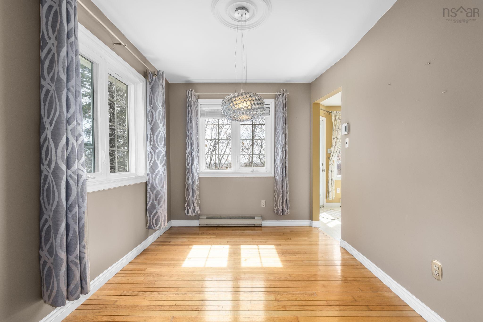 $599,900.00: 19 Columbo Drive, Dartmouth