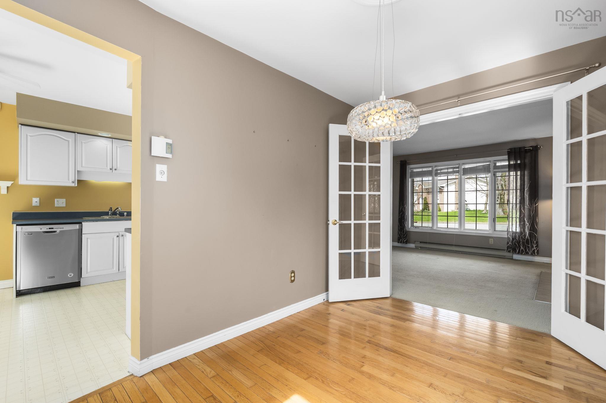 $599,900.00: 19 Columbo Drive, Dartmouth