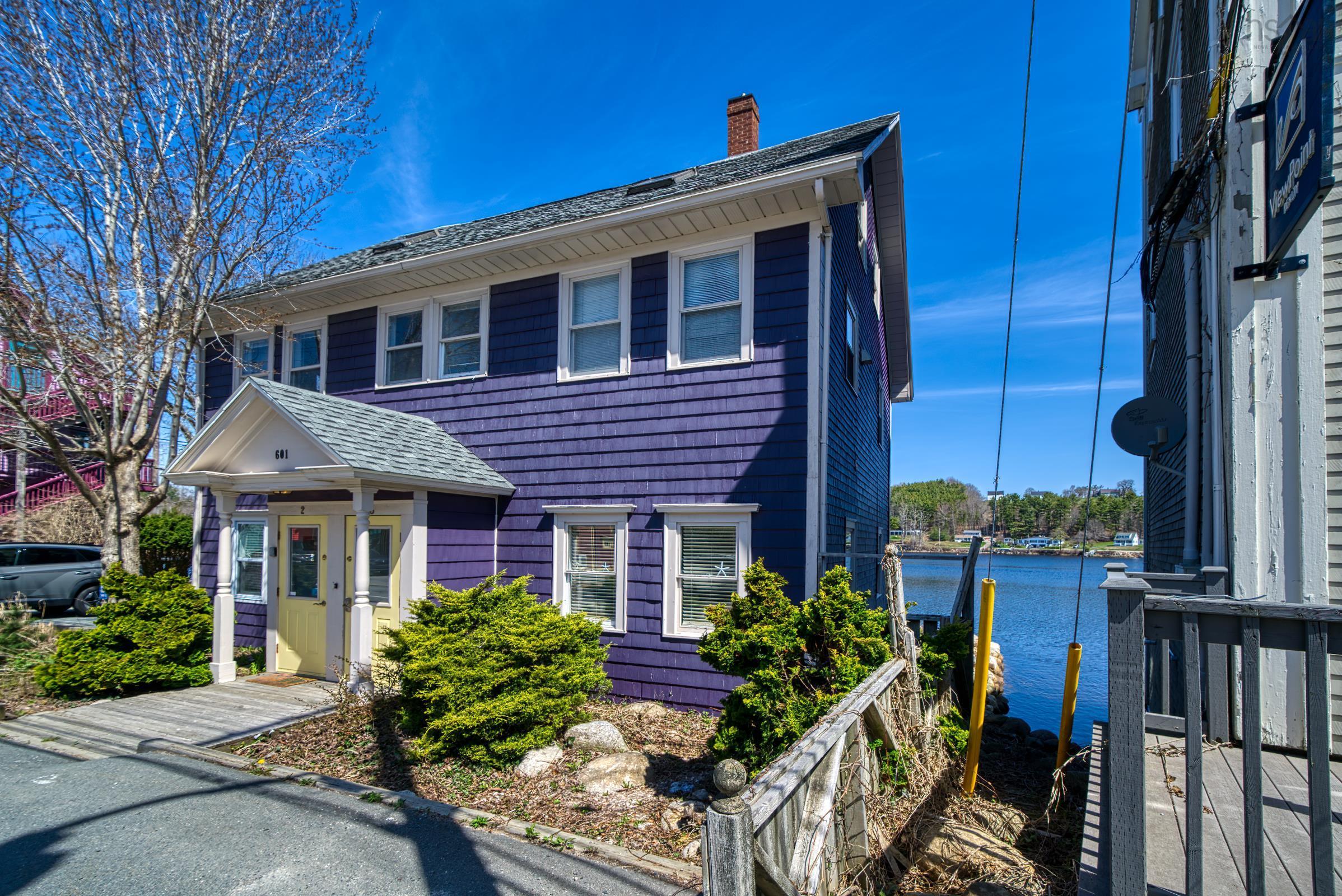 $474,900.00: 2 601 Main Street, Mahone Bay