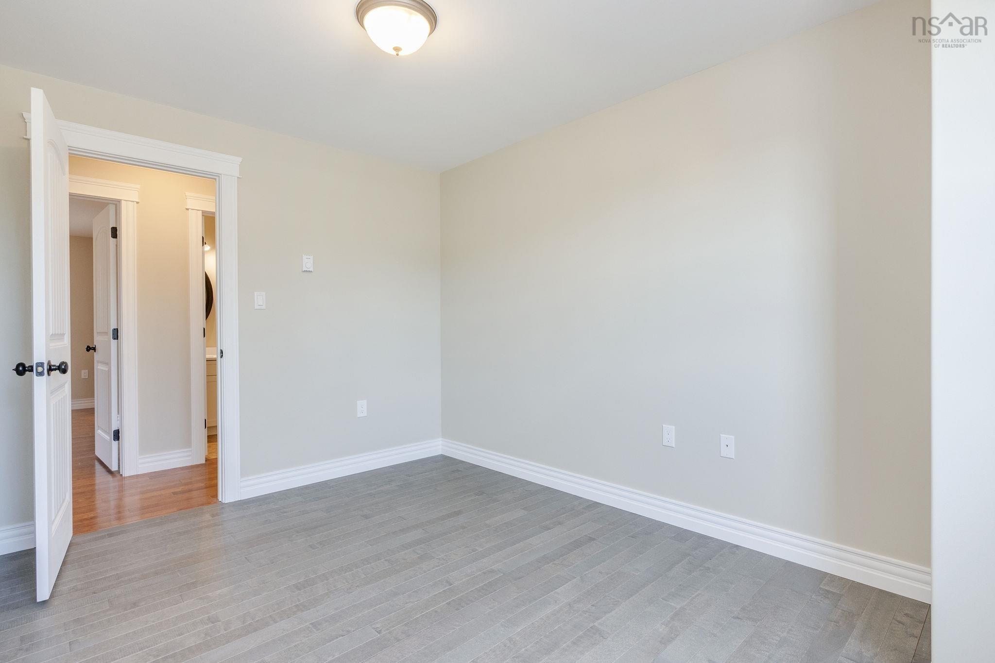 $559,000.00: 63 Acorn Lane, Kingston