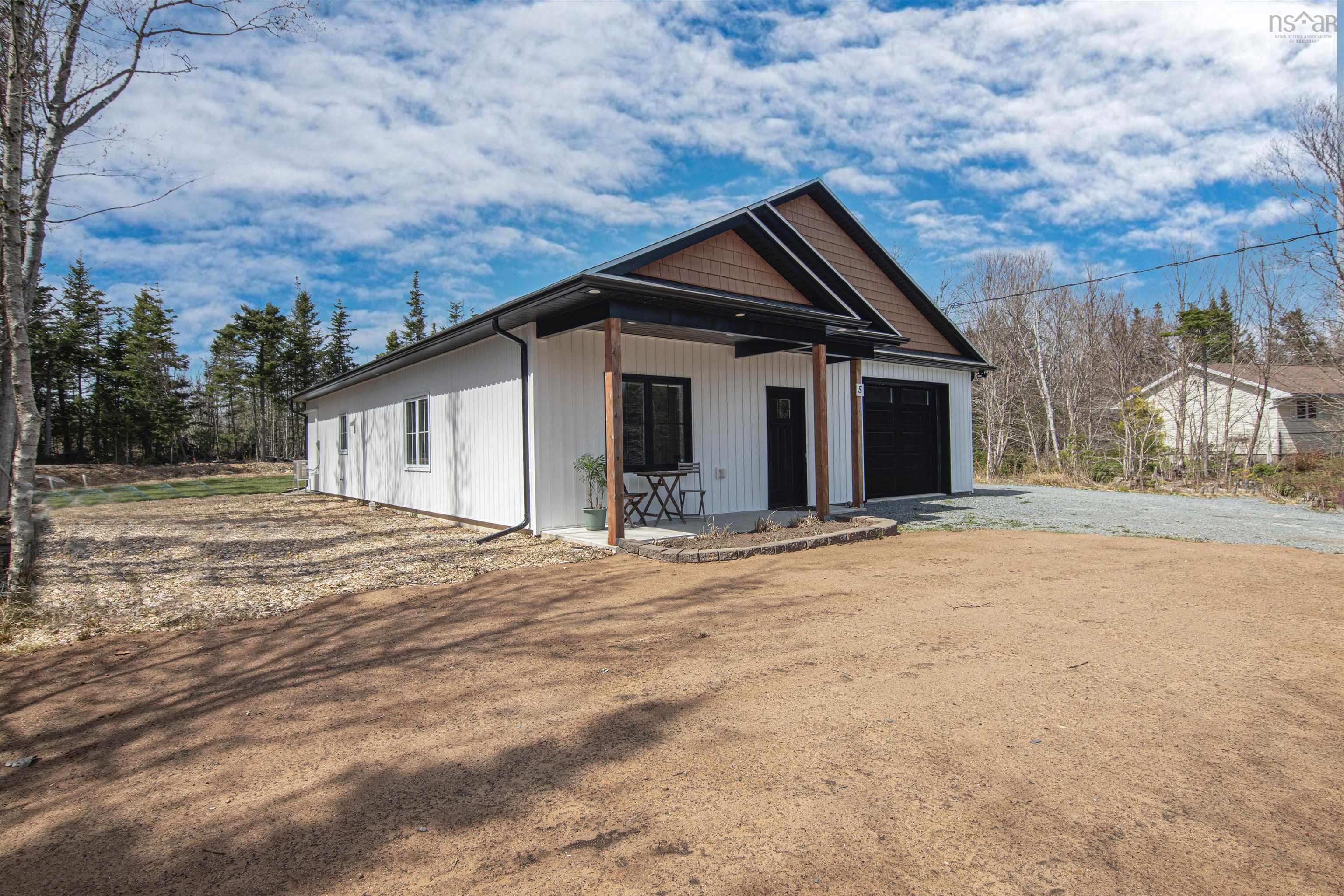 $599,900.00: 5 Harmes Drive, Eastern Passage