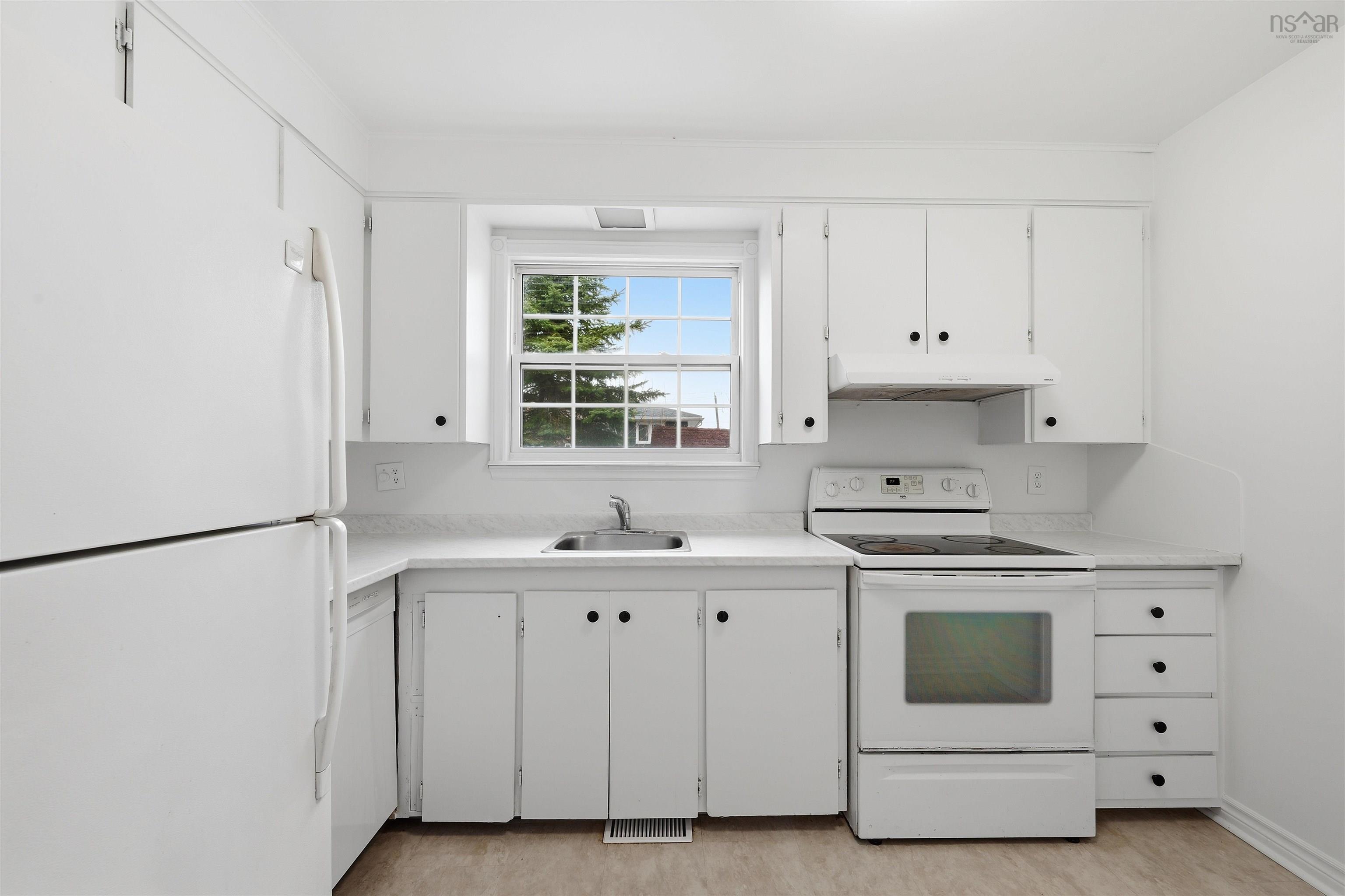 18 Roblea Drive, Dartmouth, NS (MLS 202610128)
