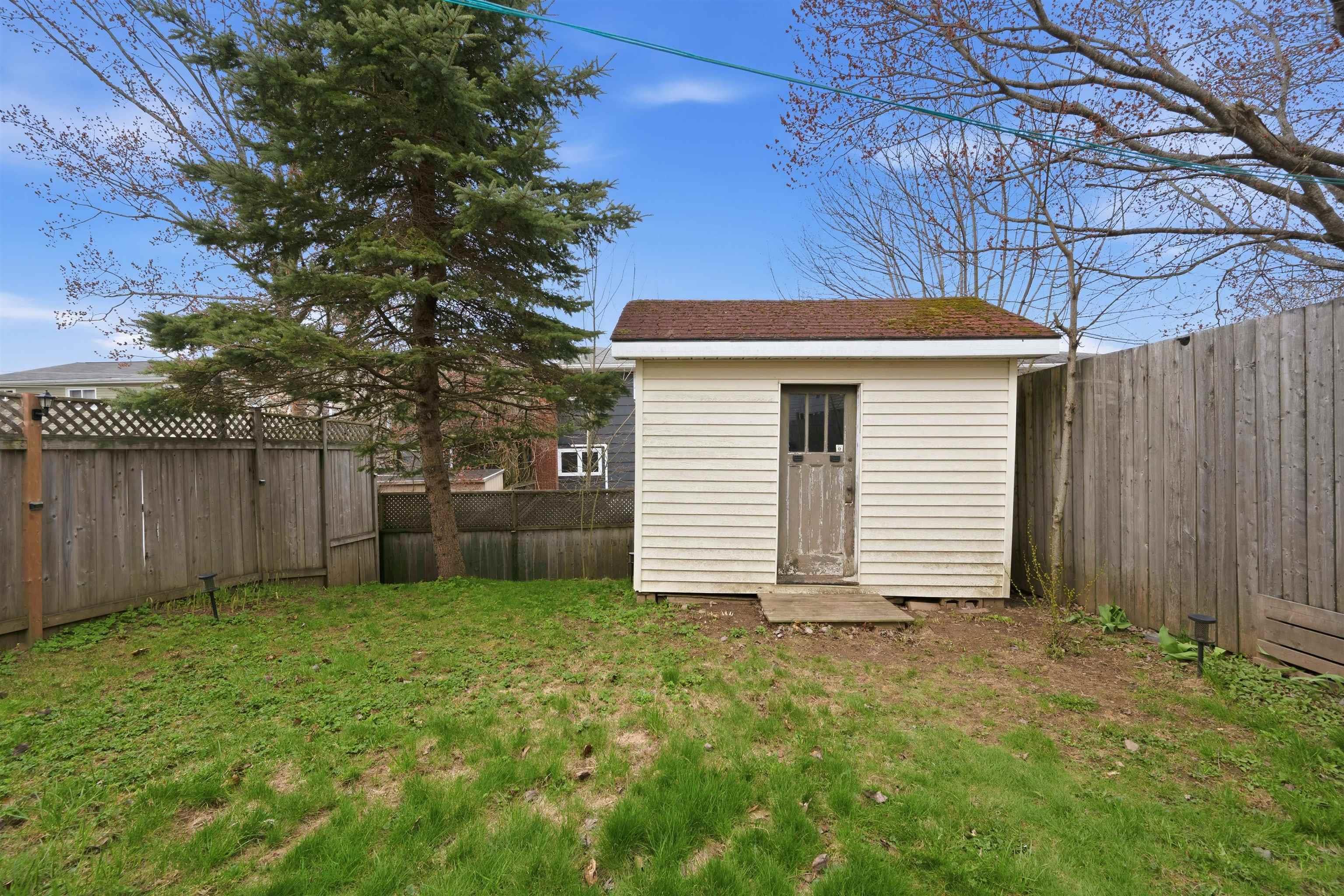 18 Roblea Drive, Dartmouth, NS (MLS 202610128)