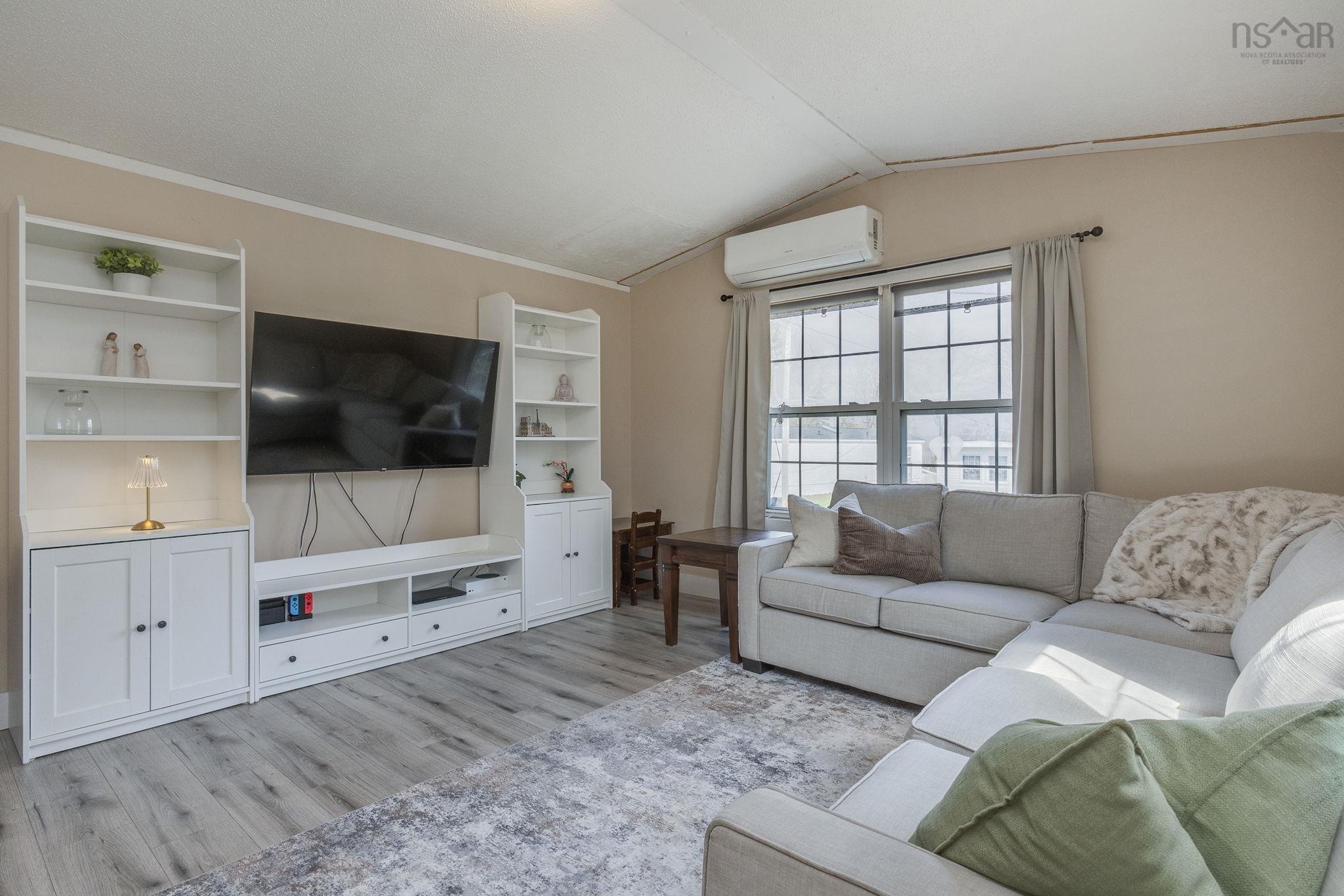 $210,000.00: 20 Maple Leaf Drive, New Minas