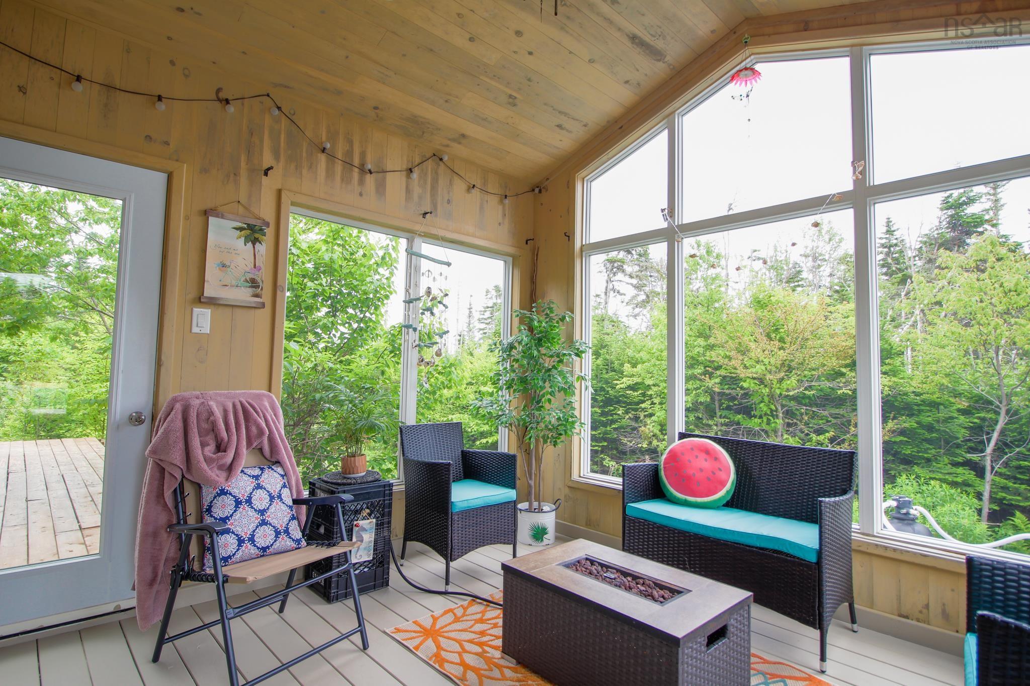 $550,000.00: 125 Bastion Avenue, Louisbourg
