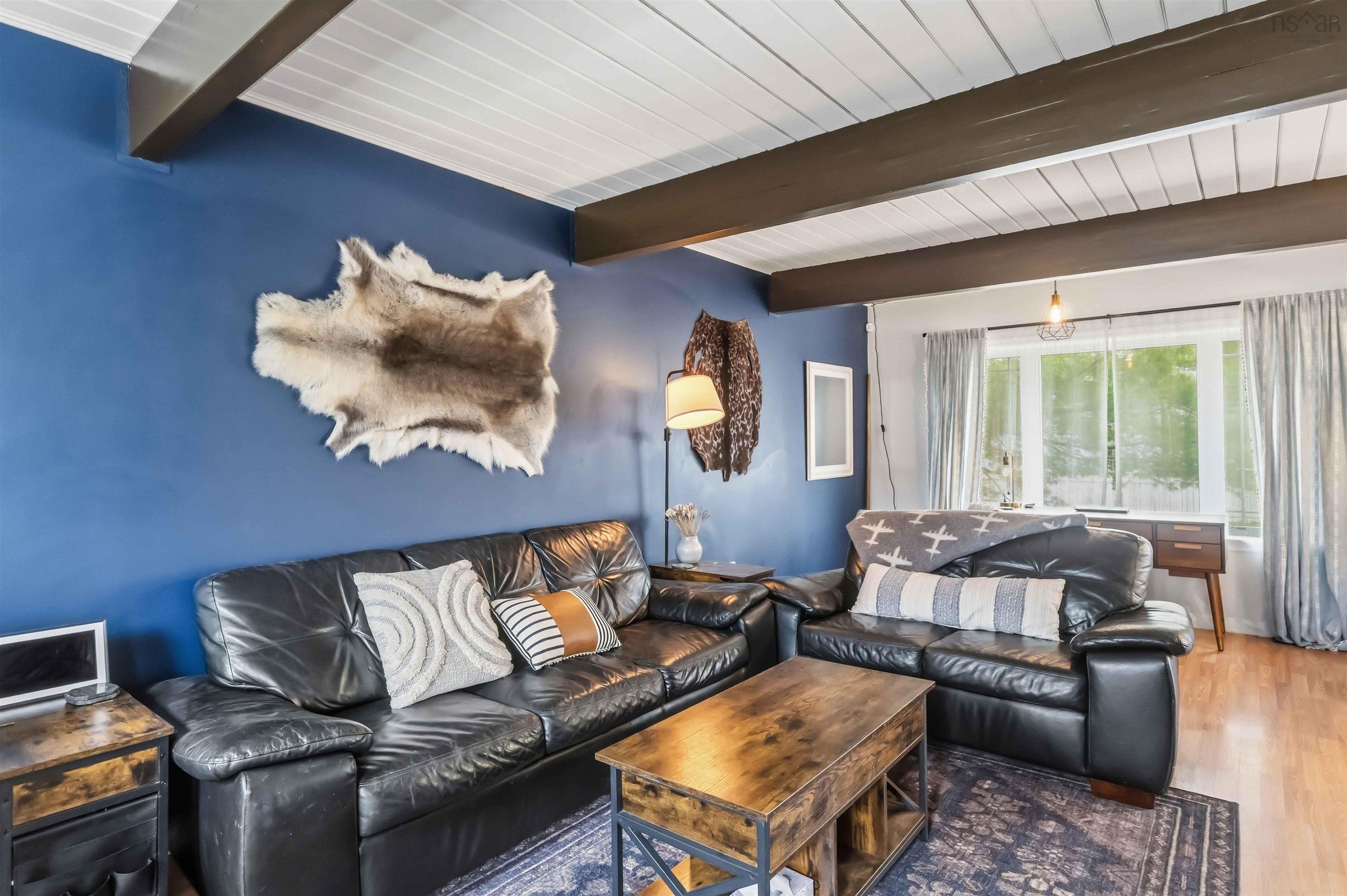 $439,500.00: 994 Aurora Crescent, Greenwood