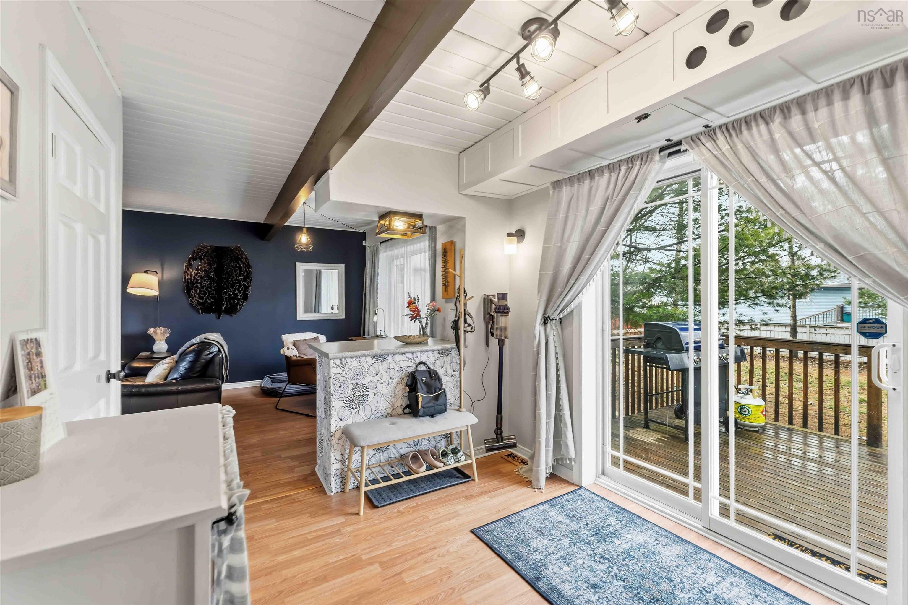 $439,500.00: 994 Aurora Crescent, Greenwood