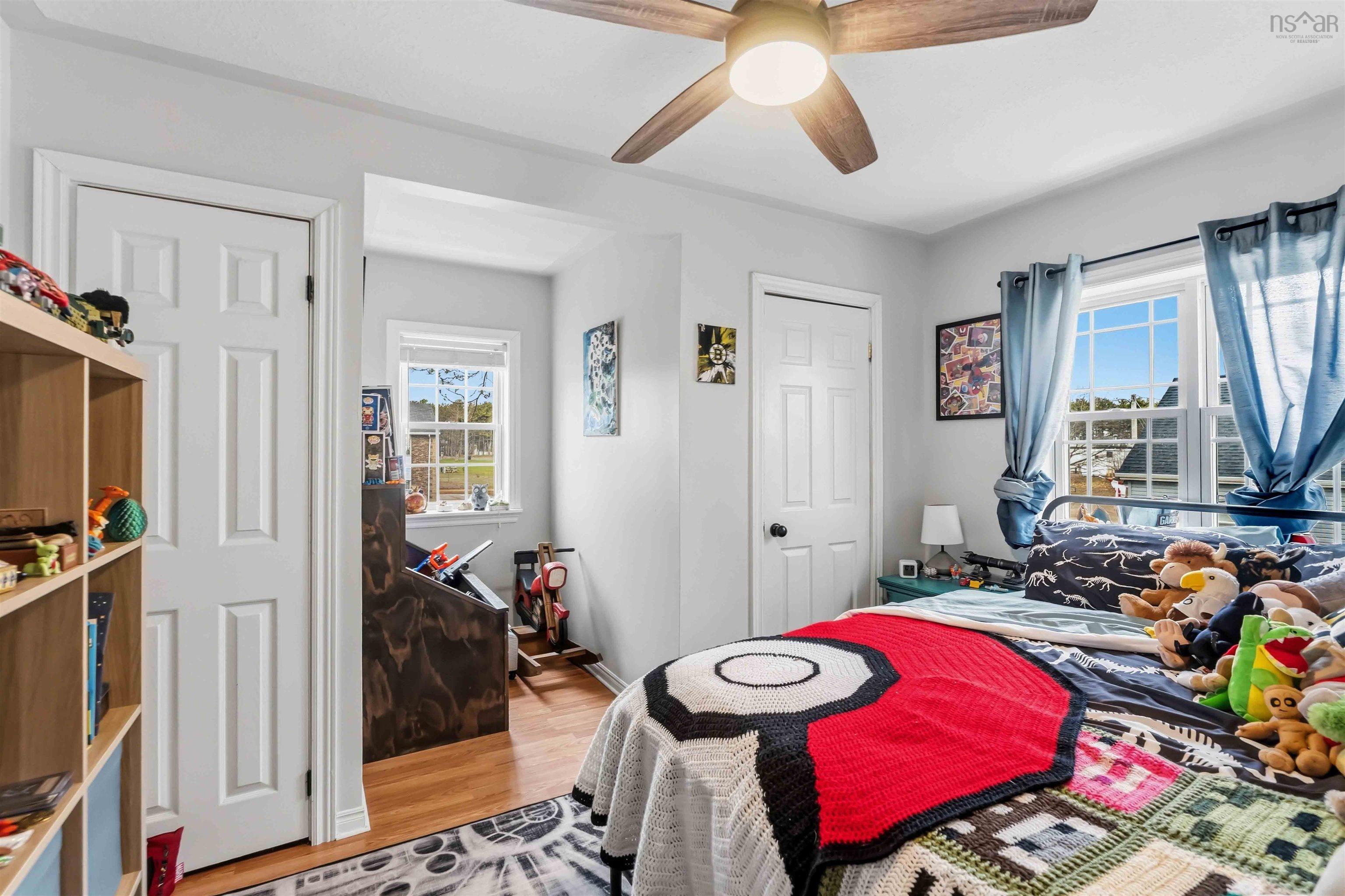 $439,500.00: 994 Aurora Crescent, Greenwood
