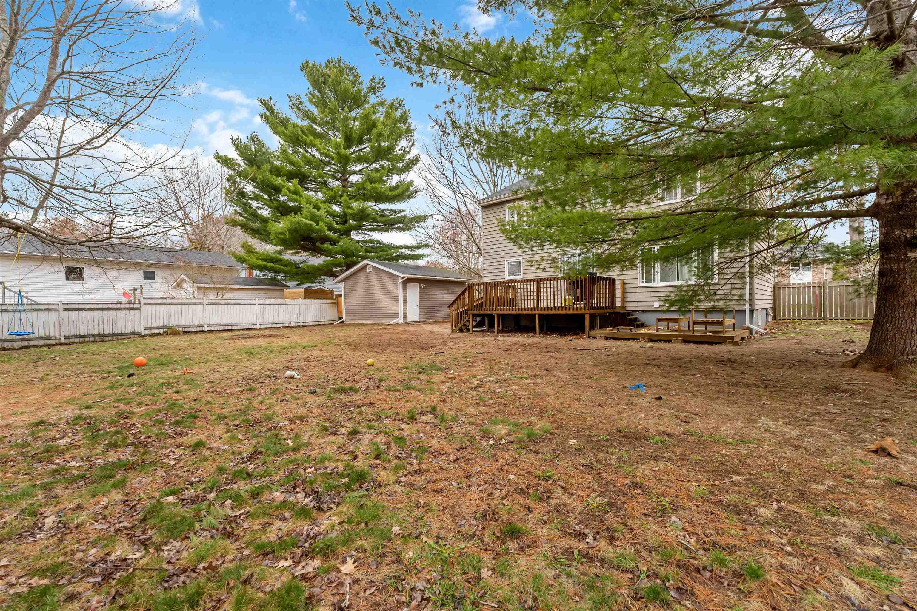 $439,500.00: 994 Aurora Crescent, Greenwood