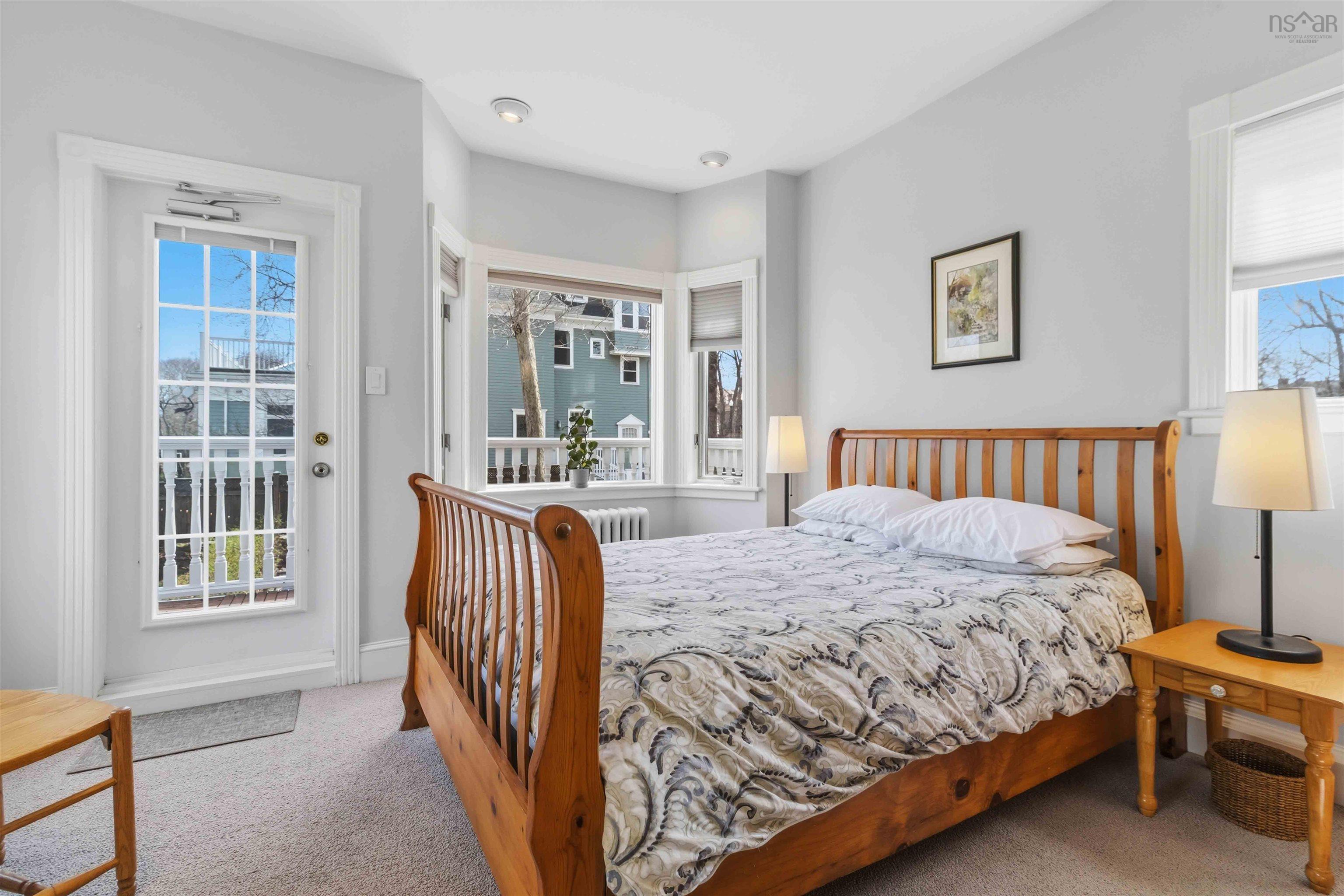 $469,900.00: 5682 Inglis Street, Halifax