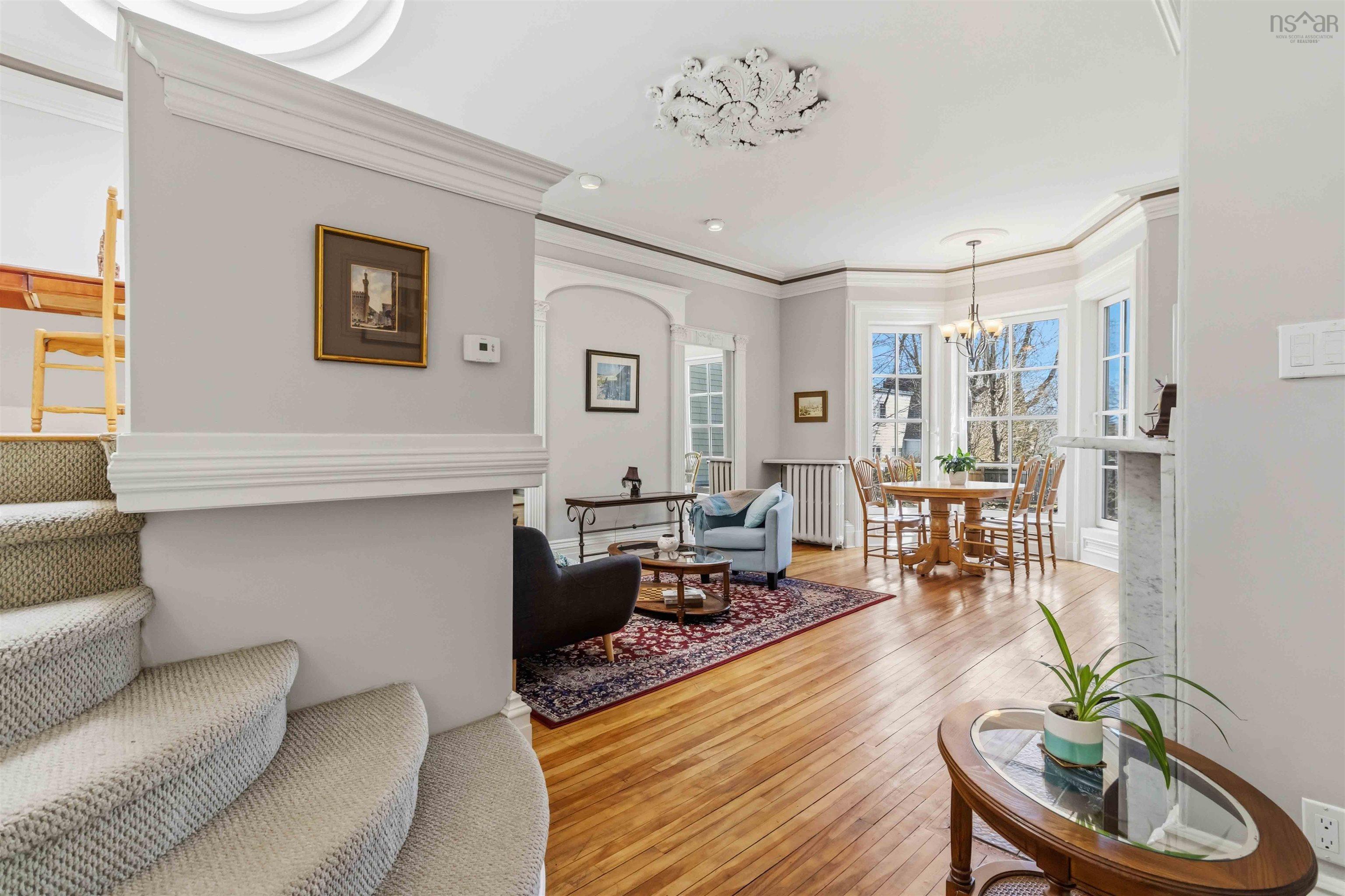 $469,900.00: 5682 Inglis Street, Halifax