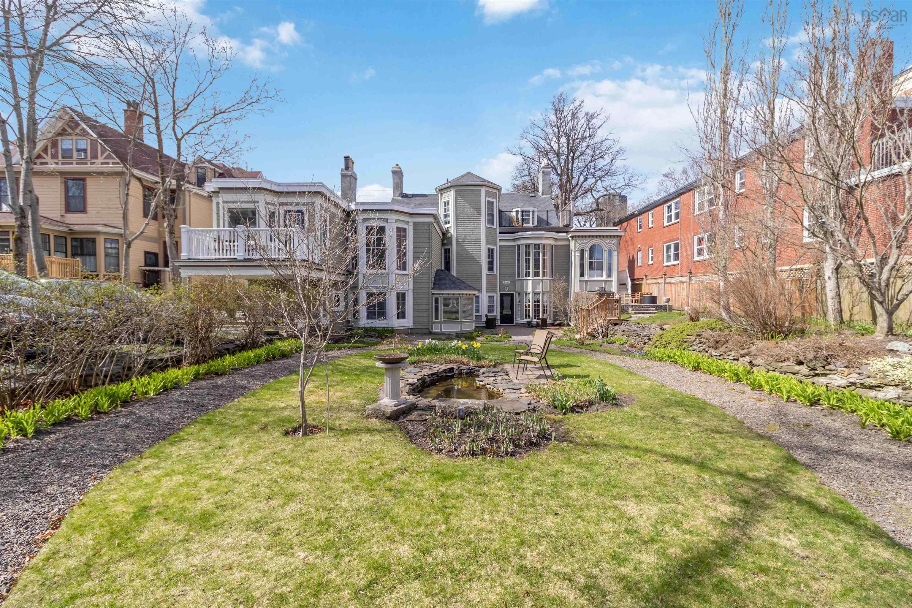 $469,900.00: 5682 Inglis Street, Halifax