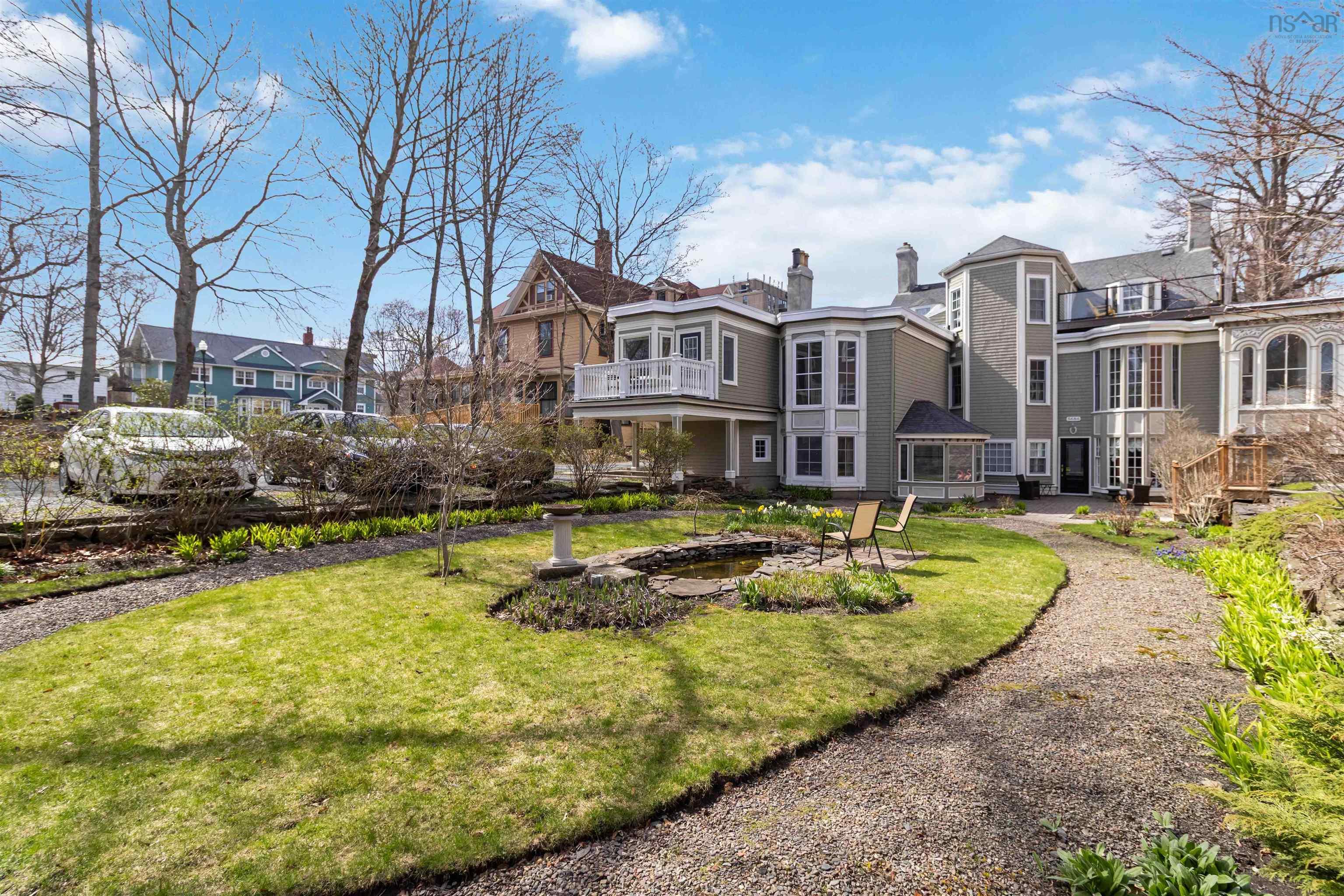 $469,900.00: 5682 Inglis Street, Halifax