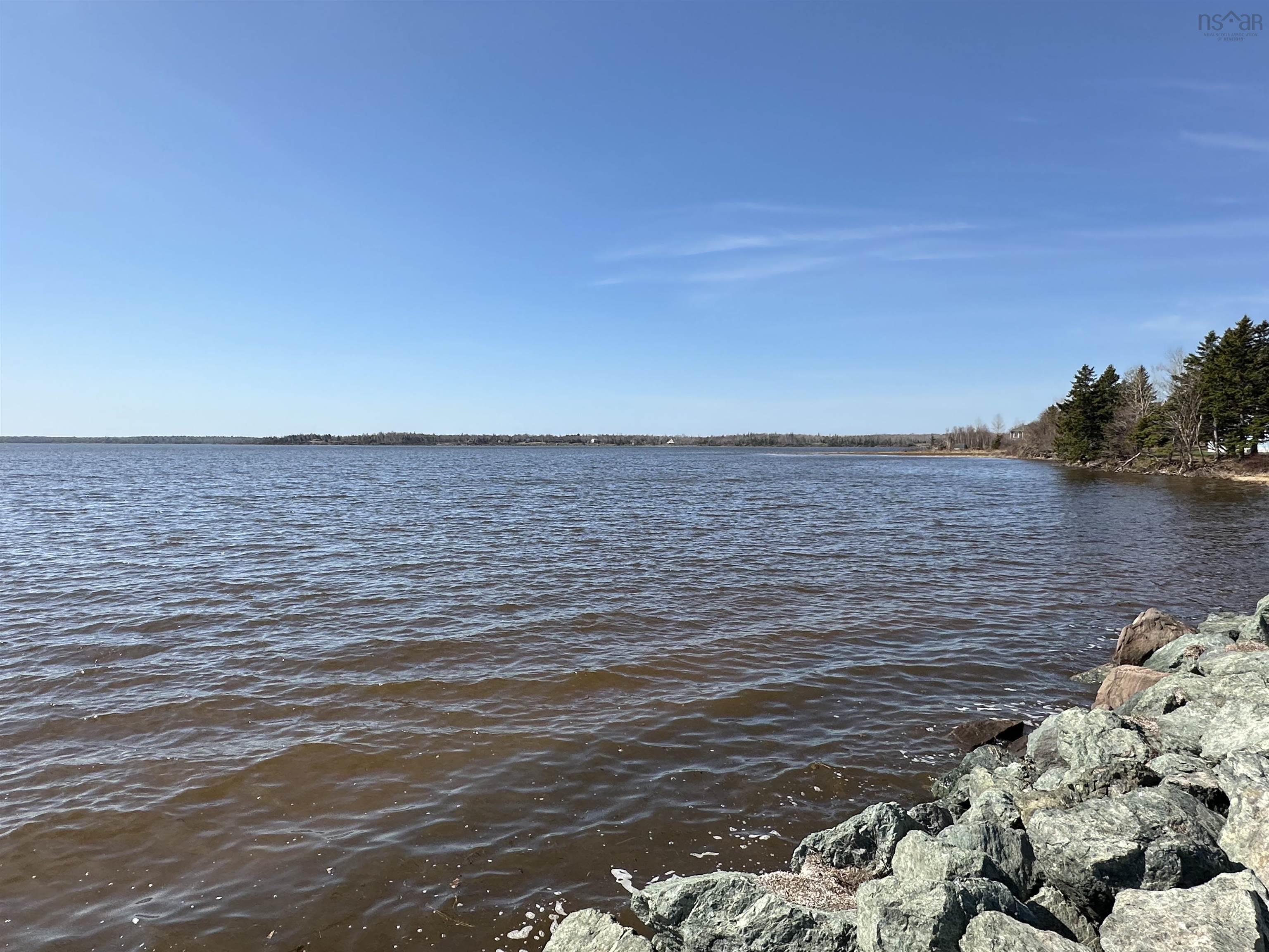 $339,000.00: 565 Caribou Island Road, Caribou Island