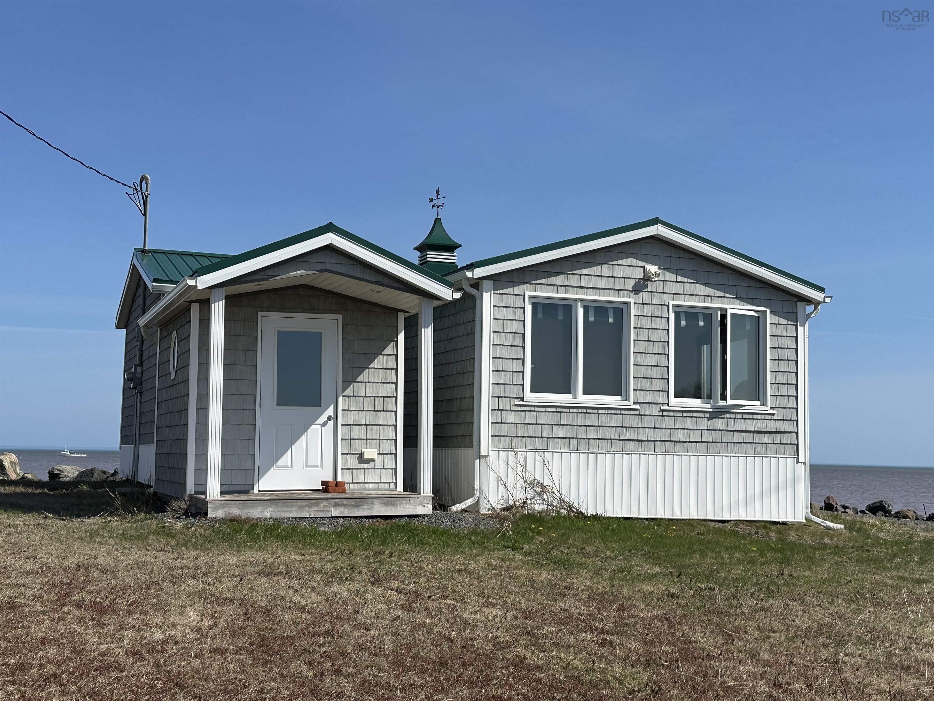 $339,000.00: 565 Caribou Island Road, Caribou Island