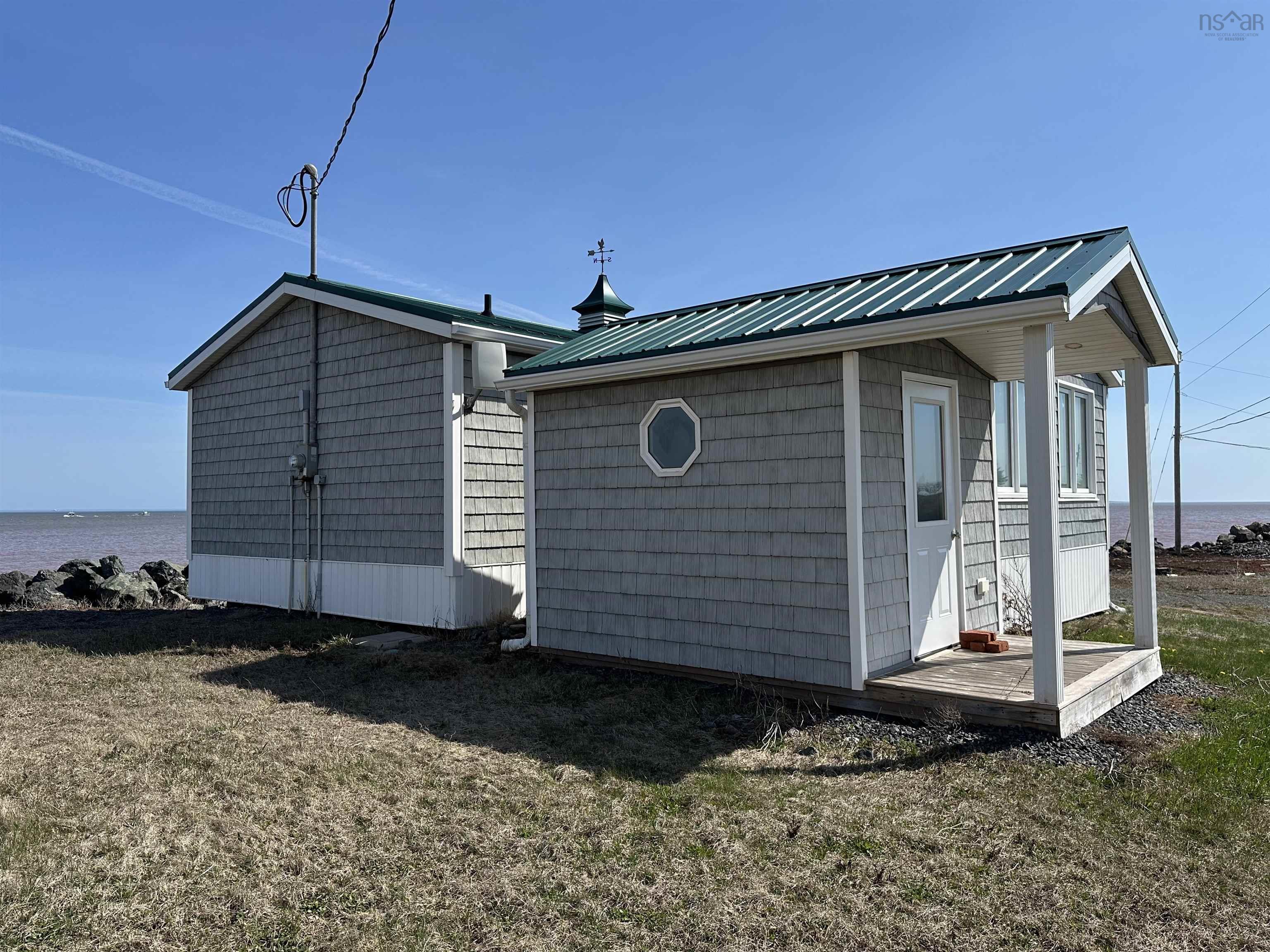 $339,000.00: 565 Caribou Island Road, Caribou Island