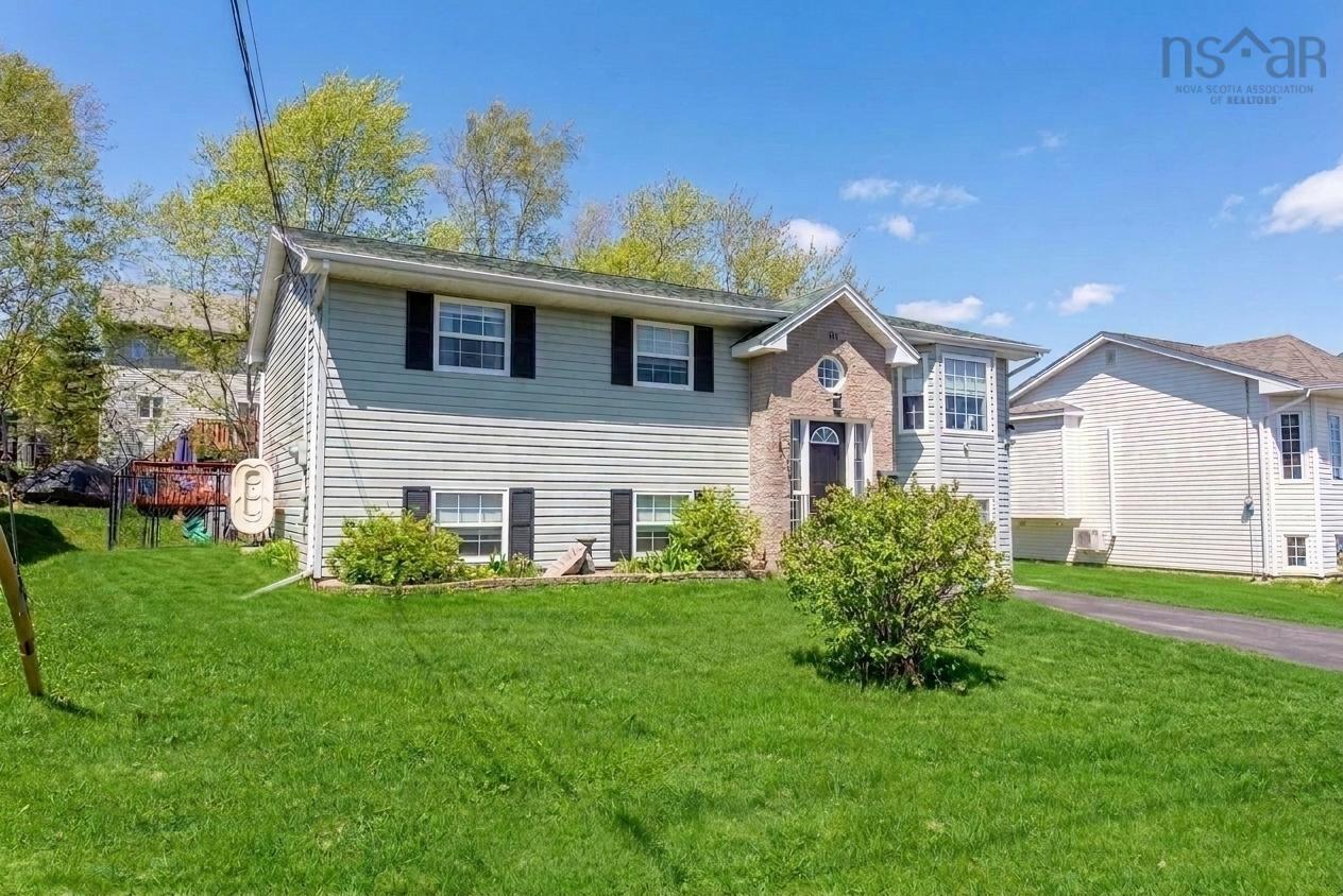 96 Lochiel Circle, Cole Harbour, NS (MLS 202610155)