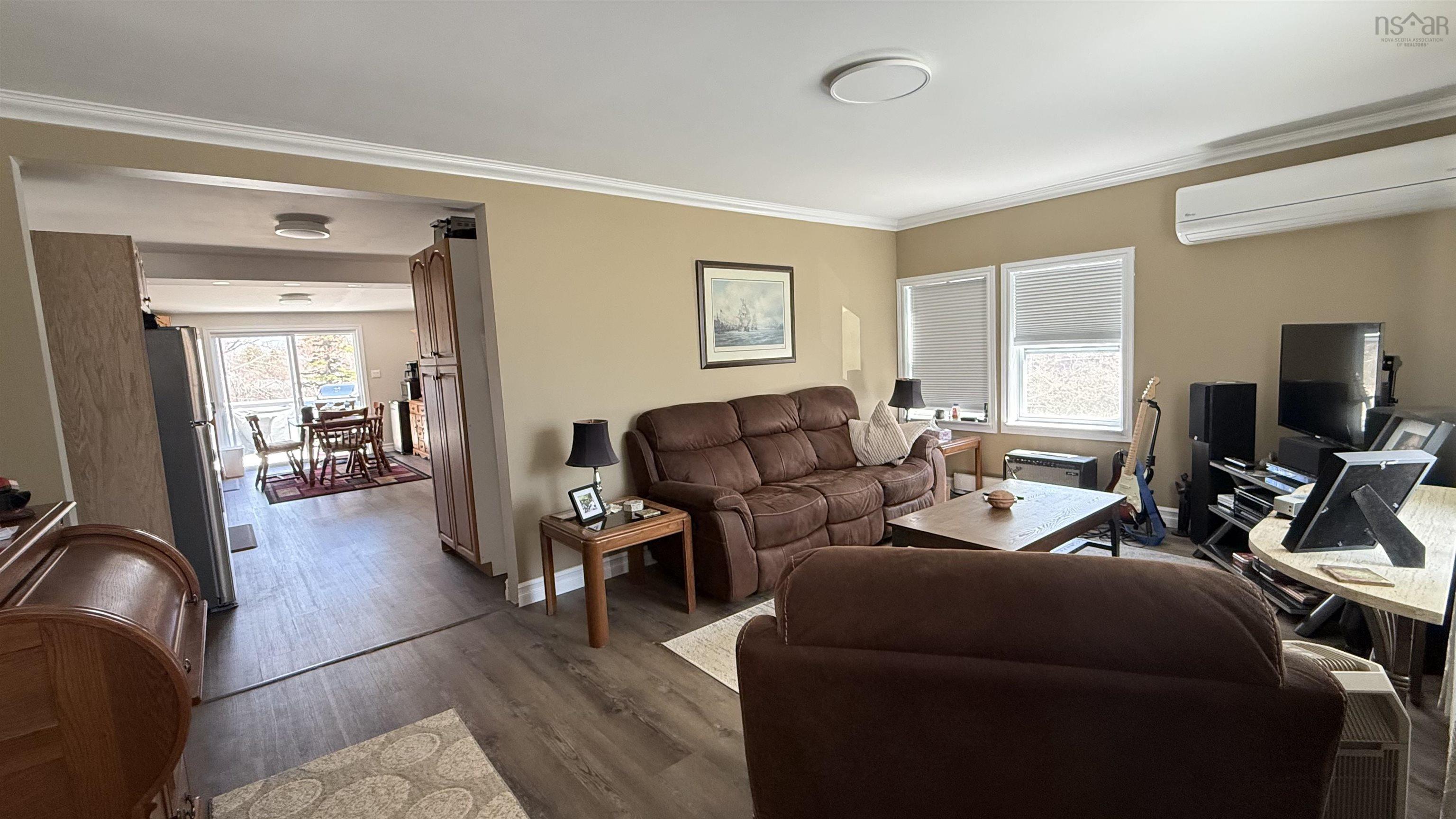 $325,000.00: 6491 Highway 3, Western Shore