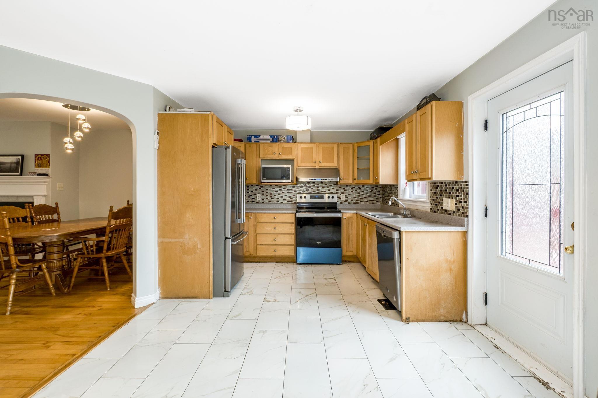 16 Prestwick Close, Clayton Park, NS (MLS 202610161)