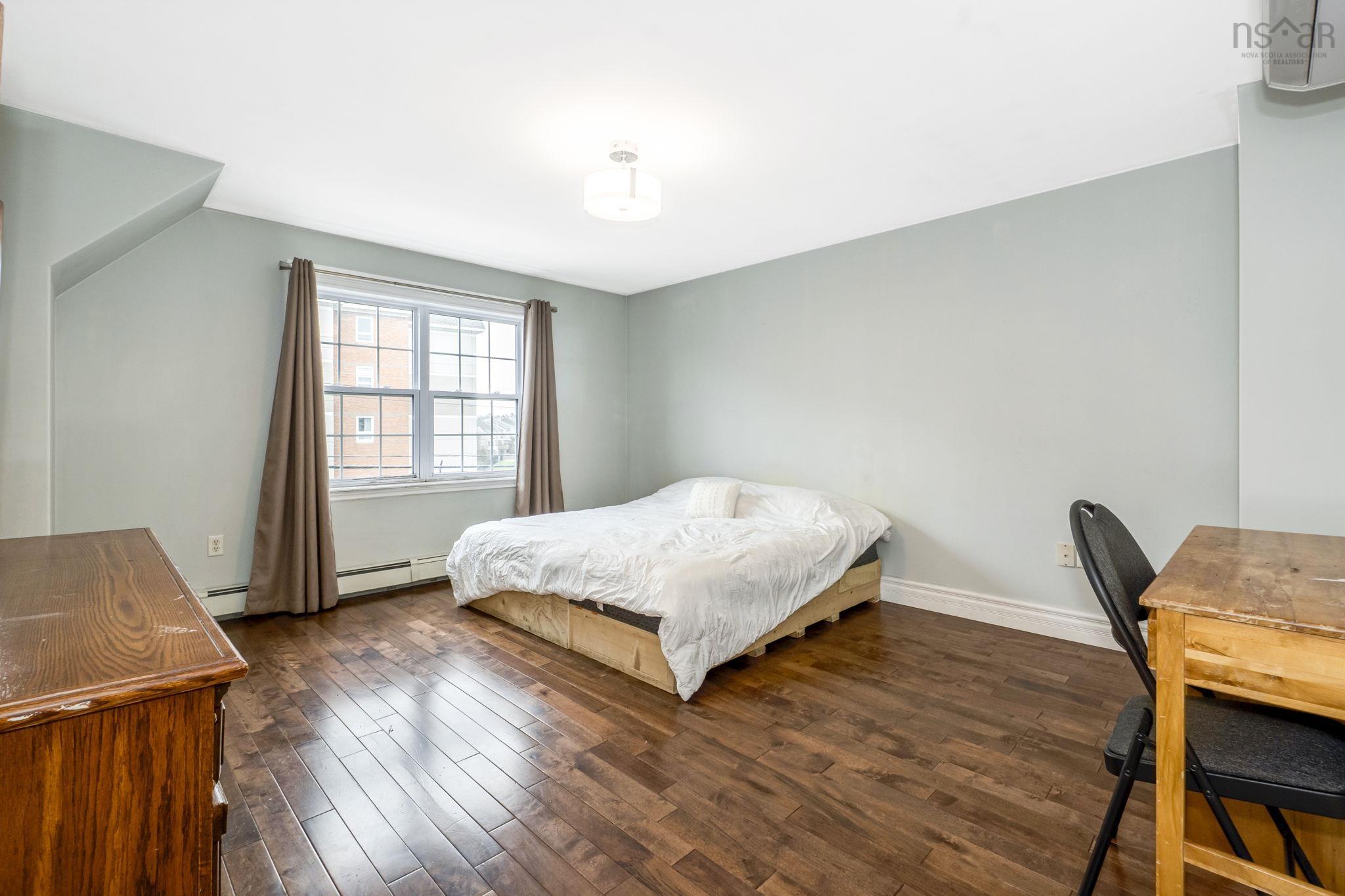16 Prestwick Close, Clayton Park, NS (MLS 202610161)