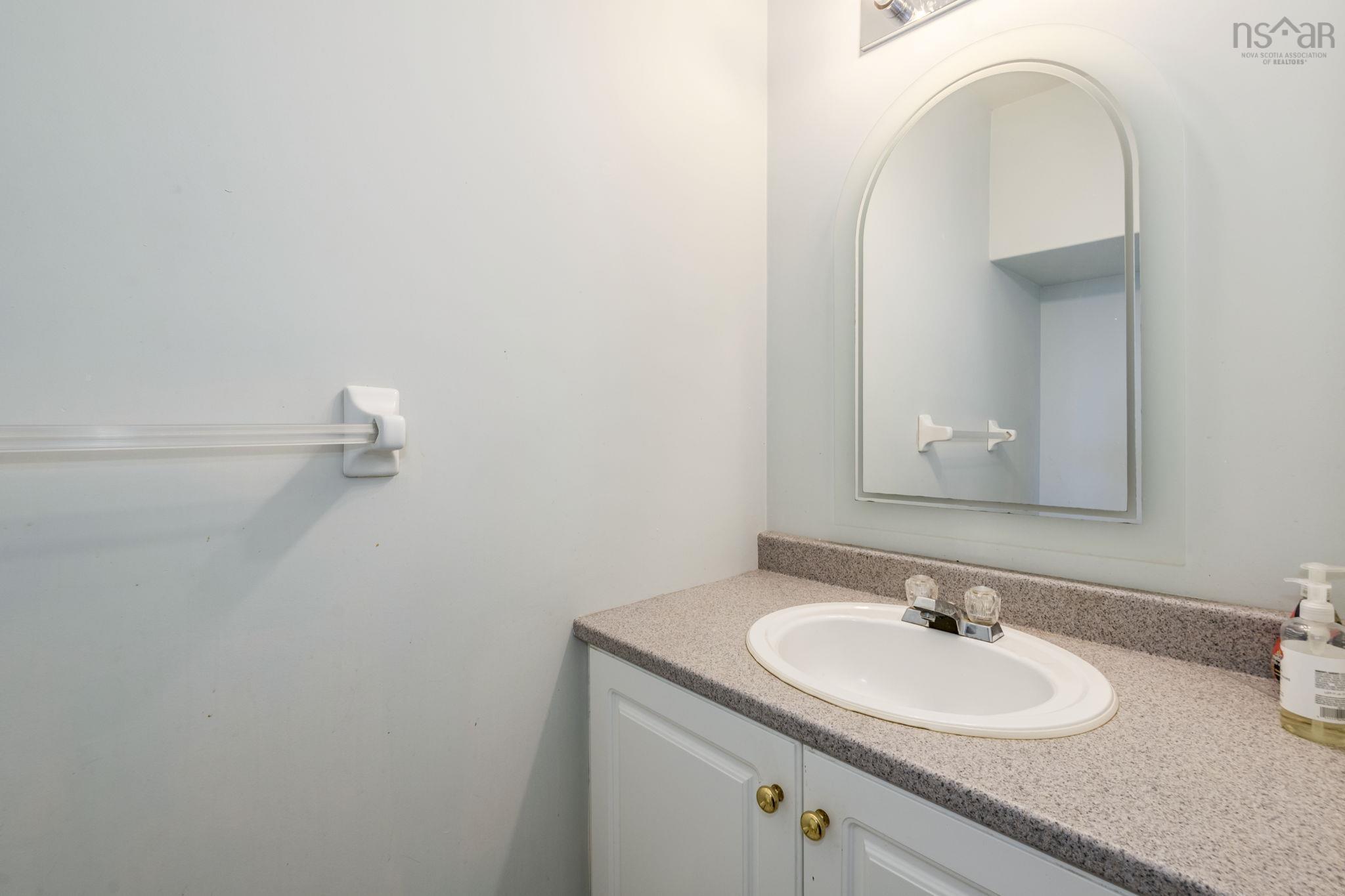 16 Prestwick Close, Clayton Park, NS (MLS 202610161)