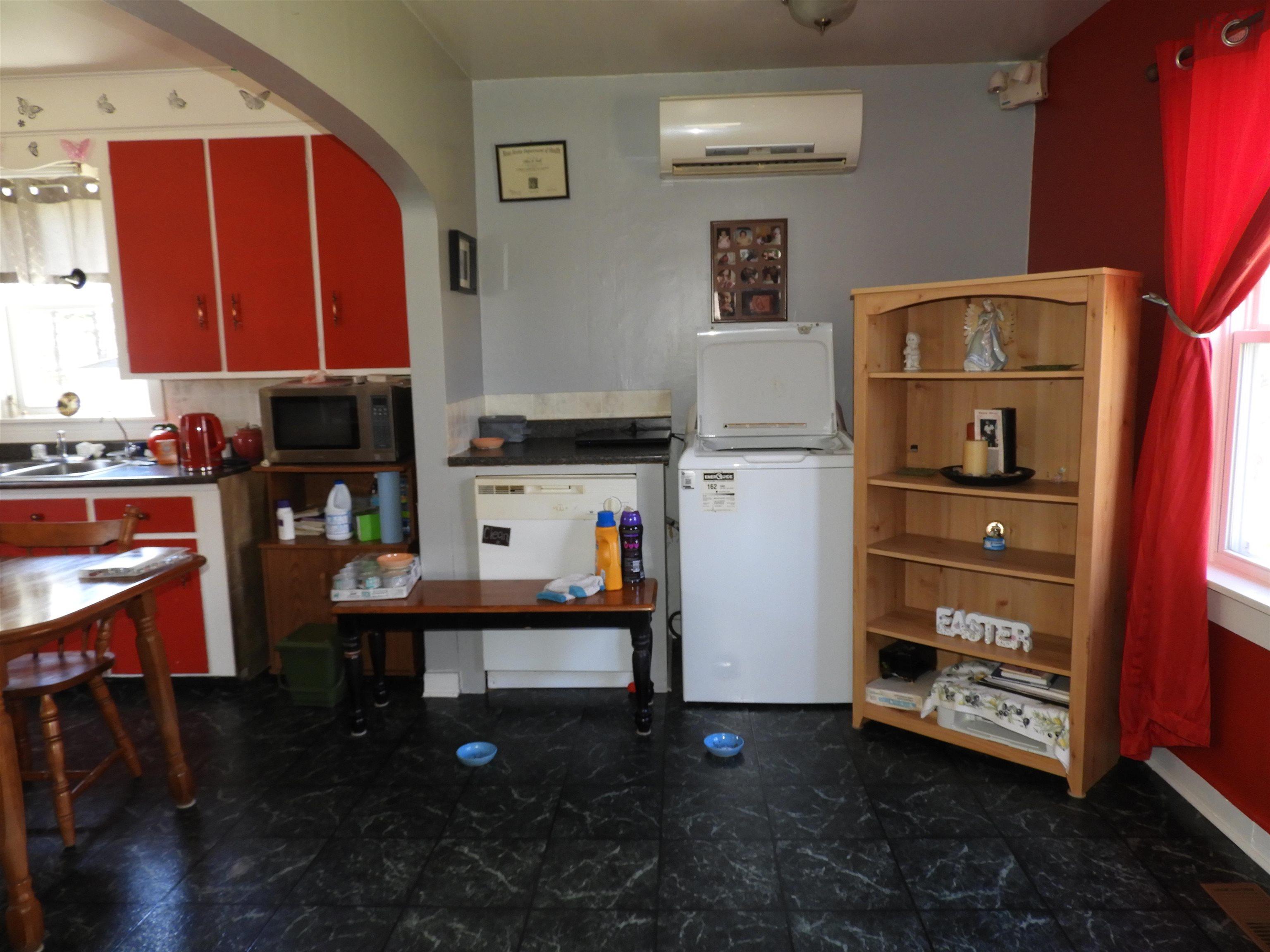 $199,900.00: 767 Mill Road, Mill Road