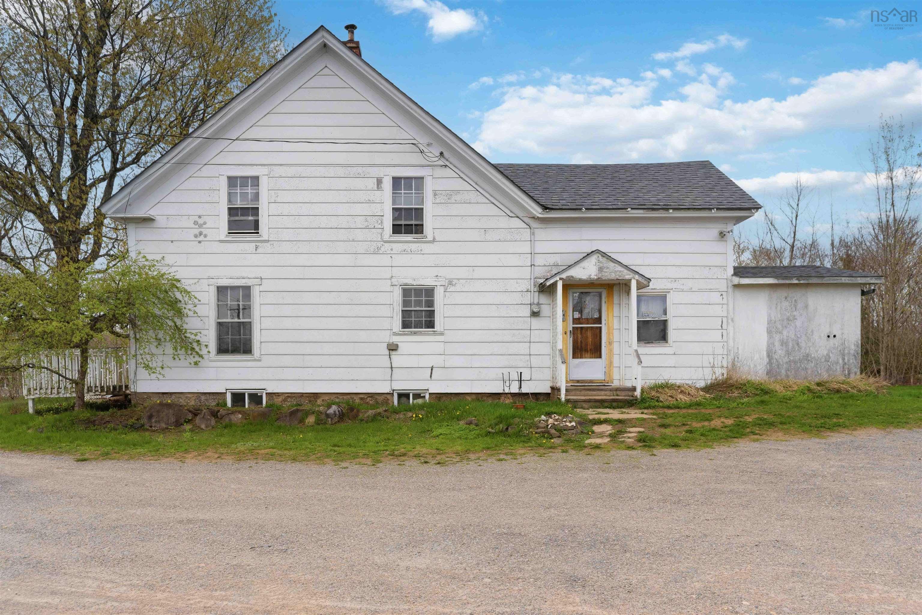 $275,000.00: 2622 Black Rock Road, Grafton