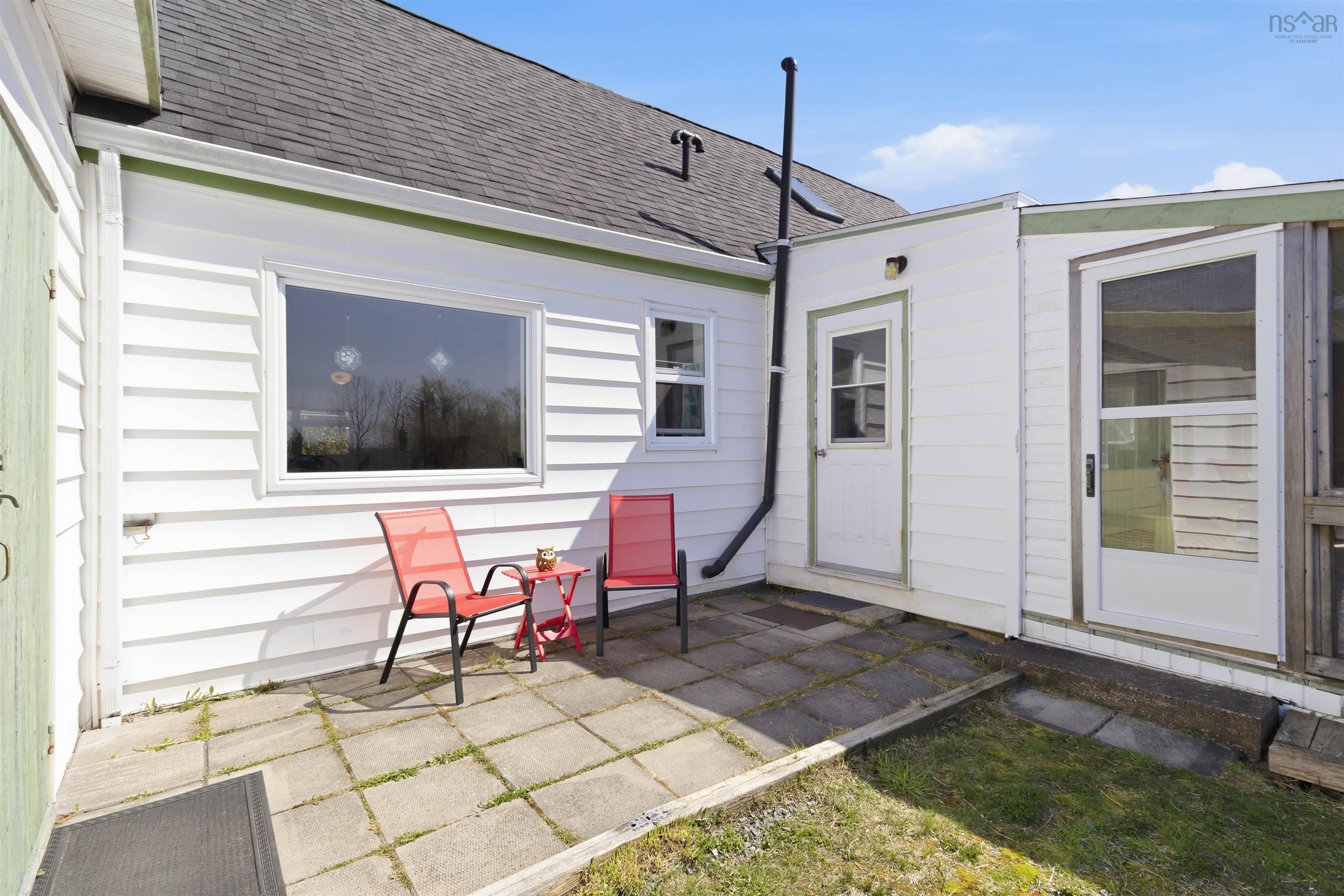 $449,900.00: 1553 Port Medway Road, Port Medway