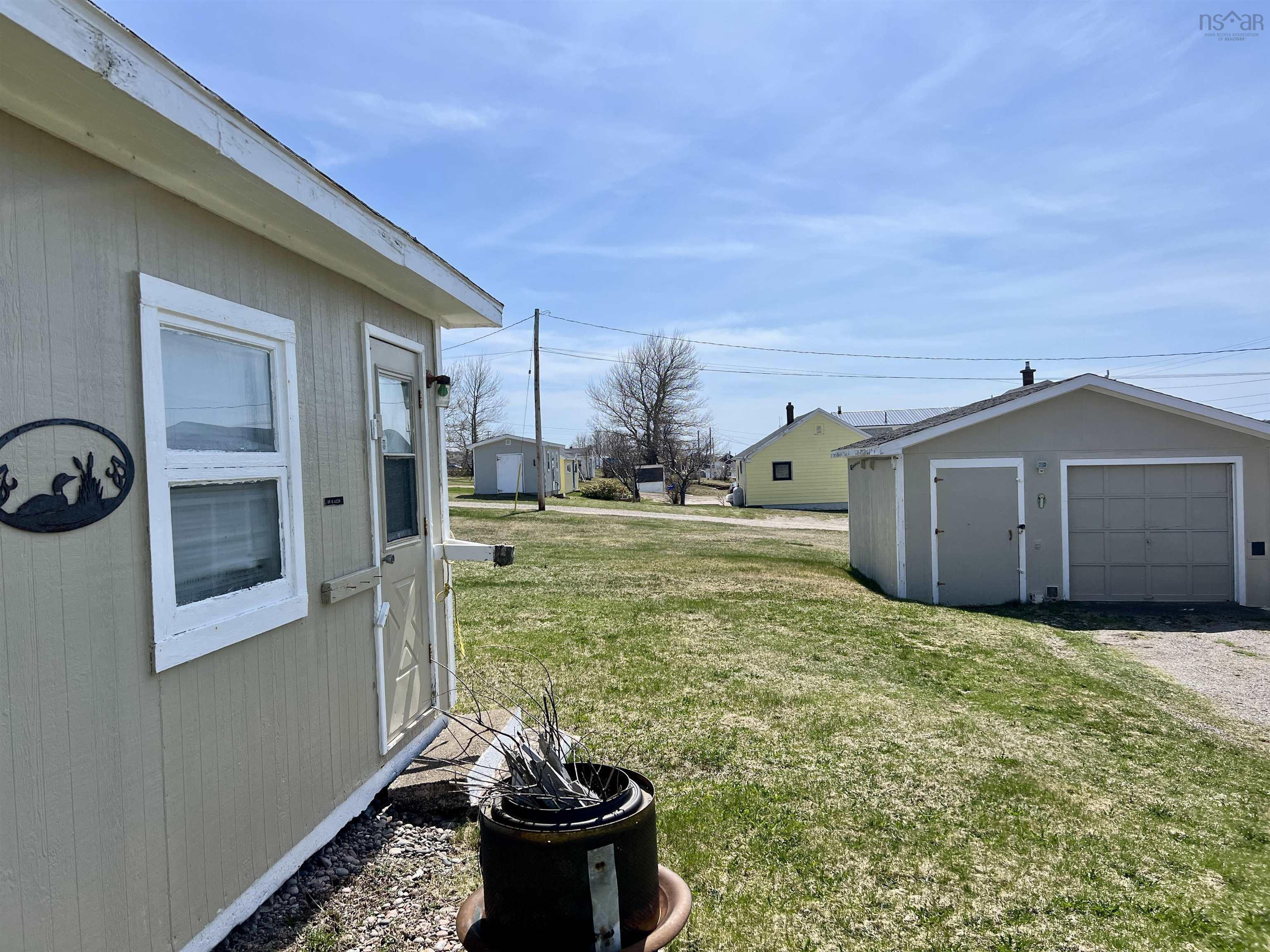$199,900.00: 15014 Cabot trail, Chéticamp