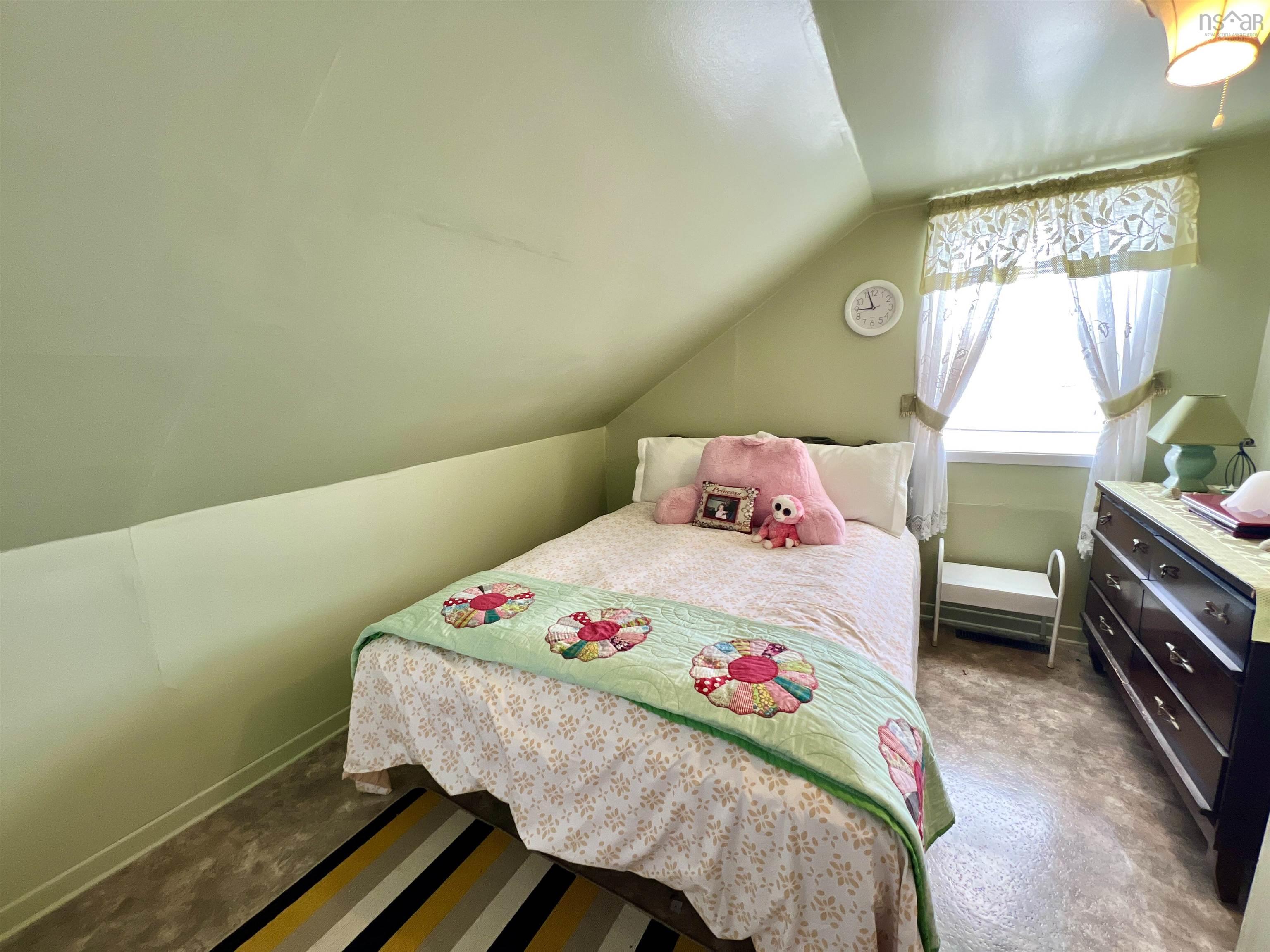 $199,900.00: 15014 Cabot trail, Chéticamp