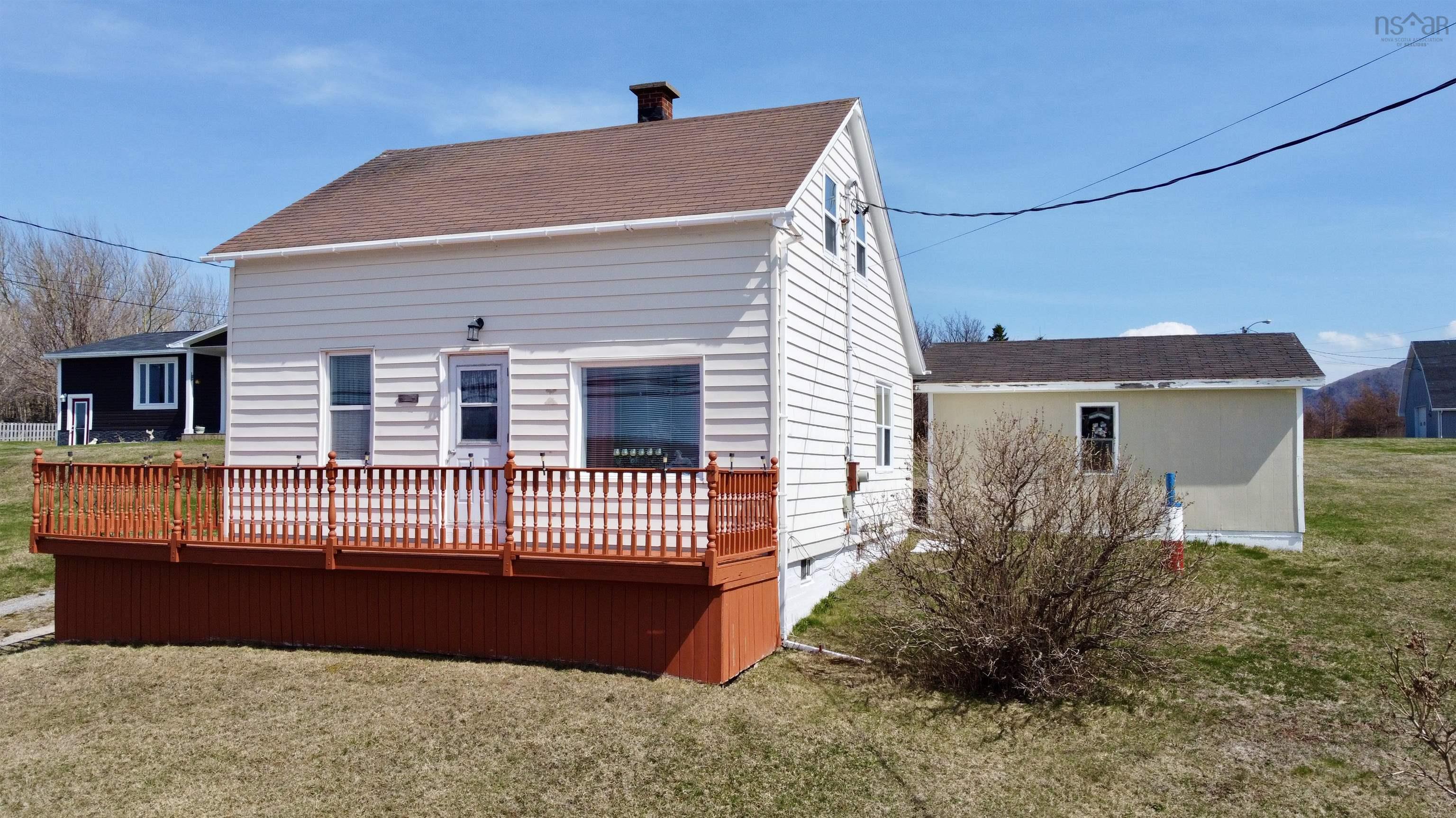 $199,900.00: 15014 Cabot trail, Chéticamp