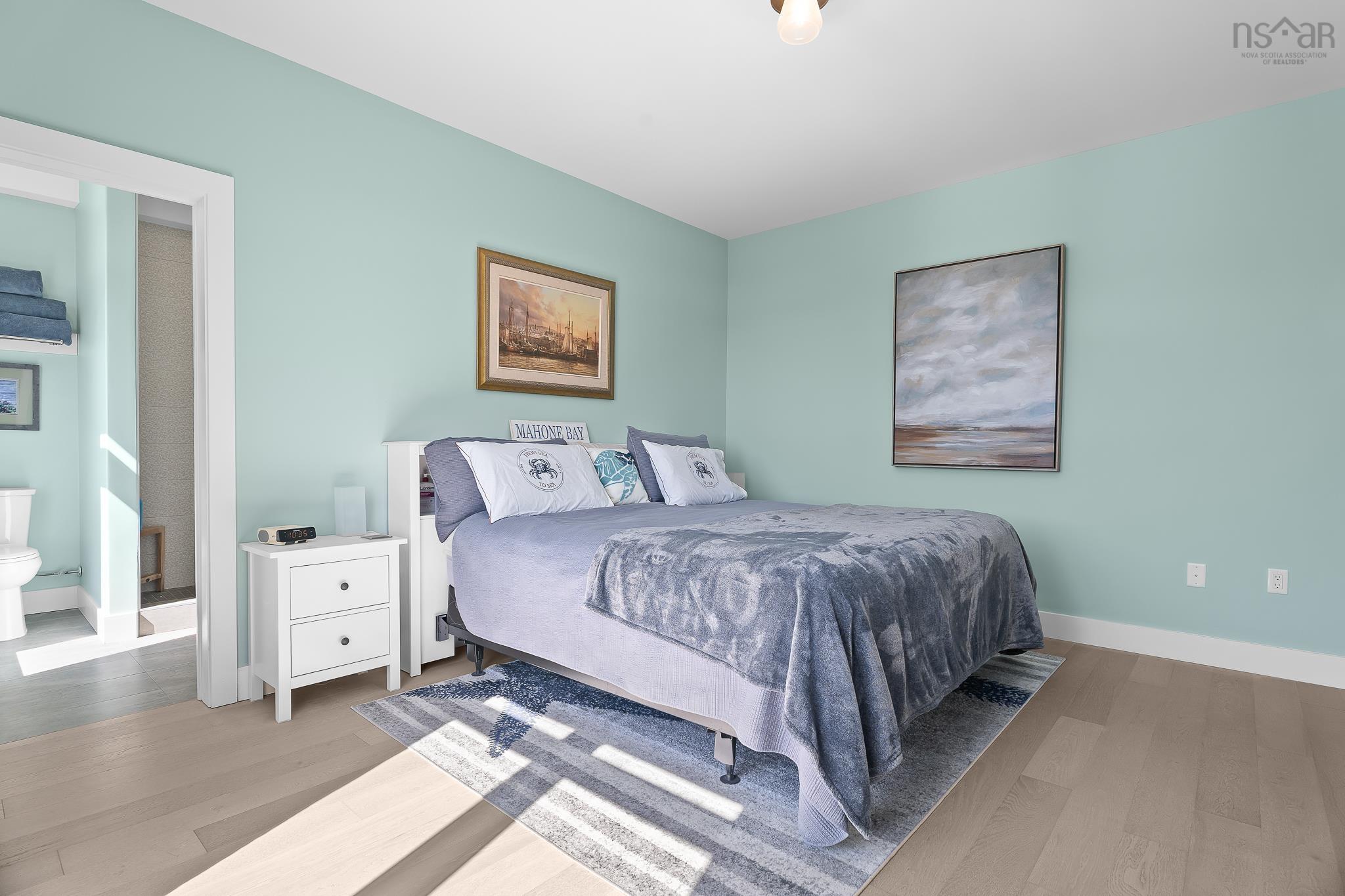 $1,175,000.00: 5 629 Main Street, Mahone Bay